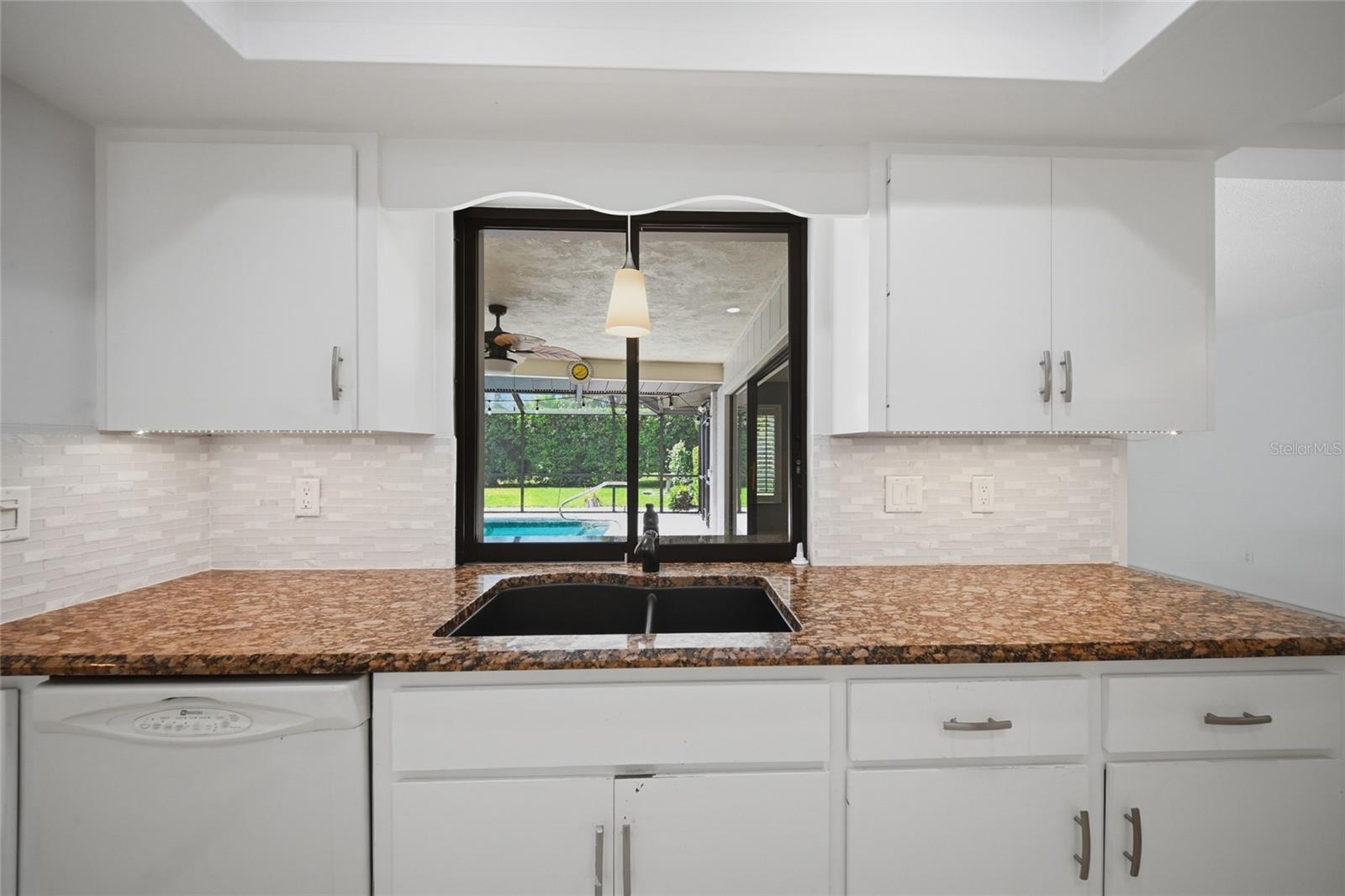 450 RUBENS DR E, NOKOMIS, FL, 34275