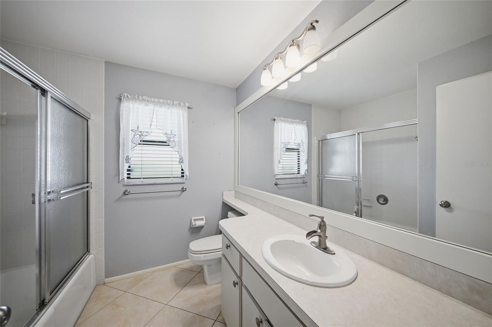 450 RUBENS DR E, NOKOMIS, FL, 34275