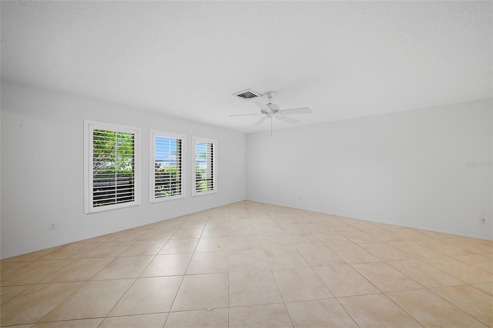 450 RUBENS DR E, NOKOMIS, FL, 34275