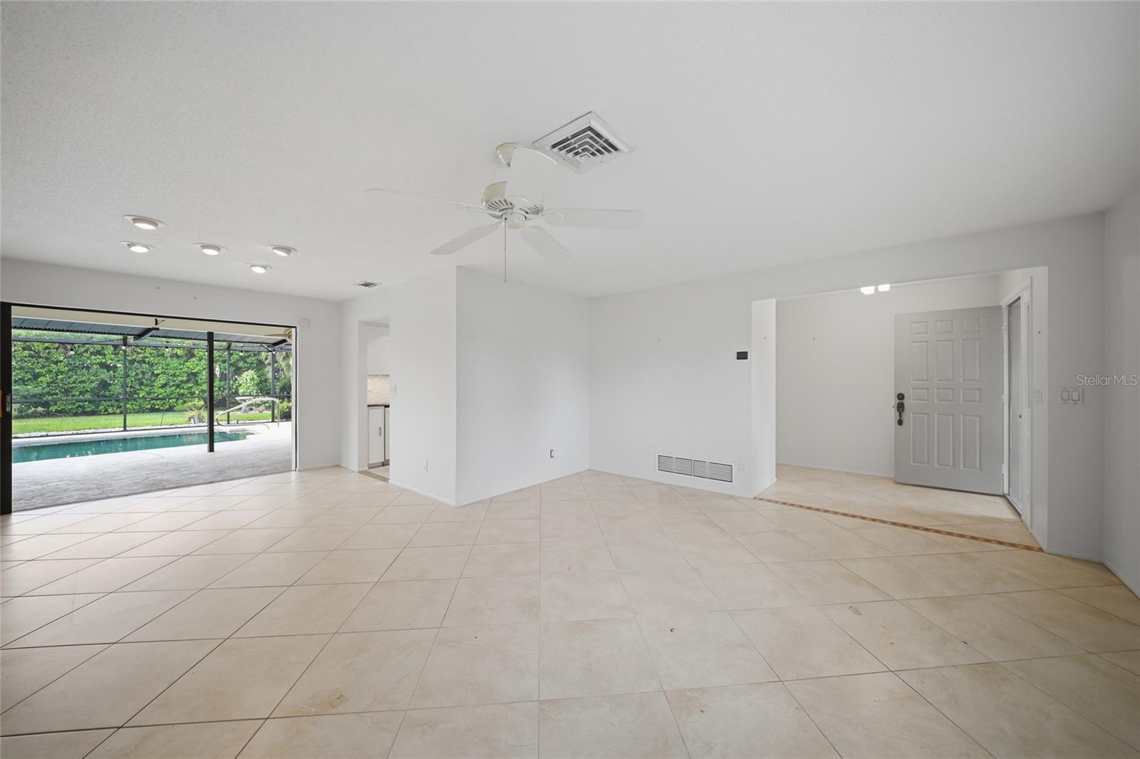 450 RUBENS DR E, NOKOMIS, FL, 34275