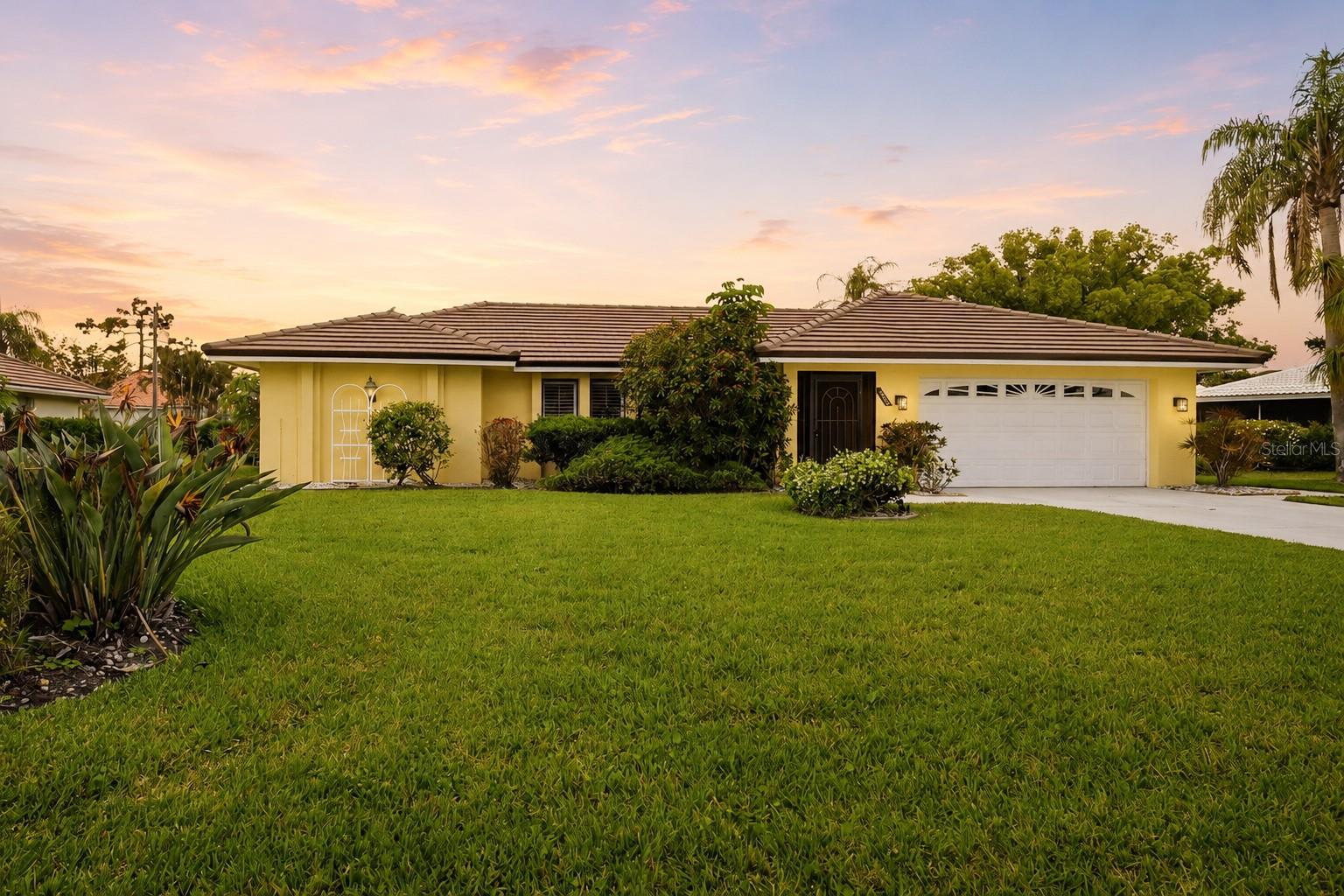 450 RUBENS DR E, NOKOMIS, FL, 34275