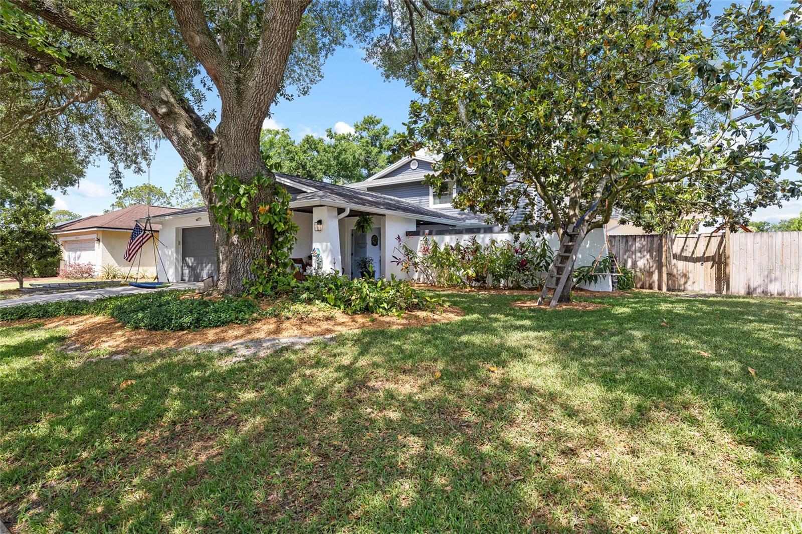 15620 GARDENSIDE LN, TAMPA, FL, 33624