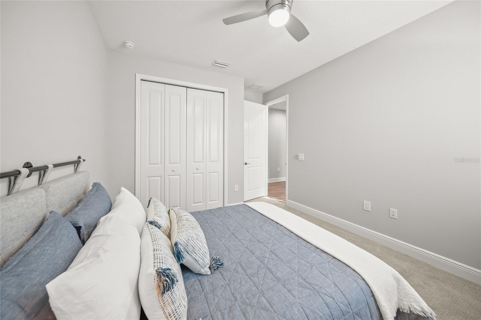 997 CROSSWIND AVE, SARASOTA, FL, 34240