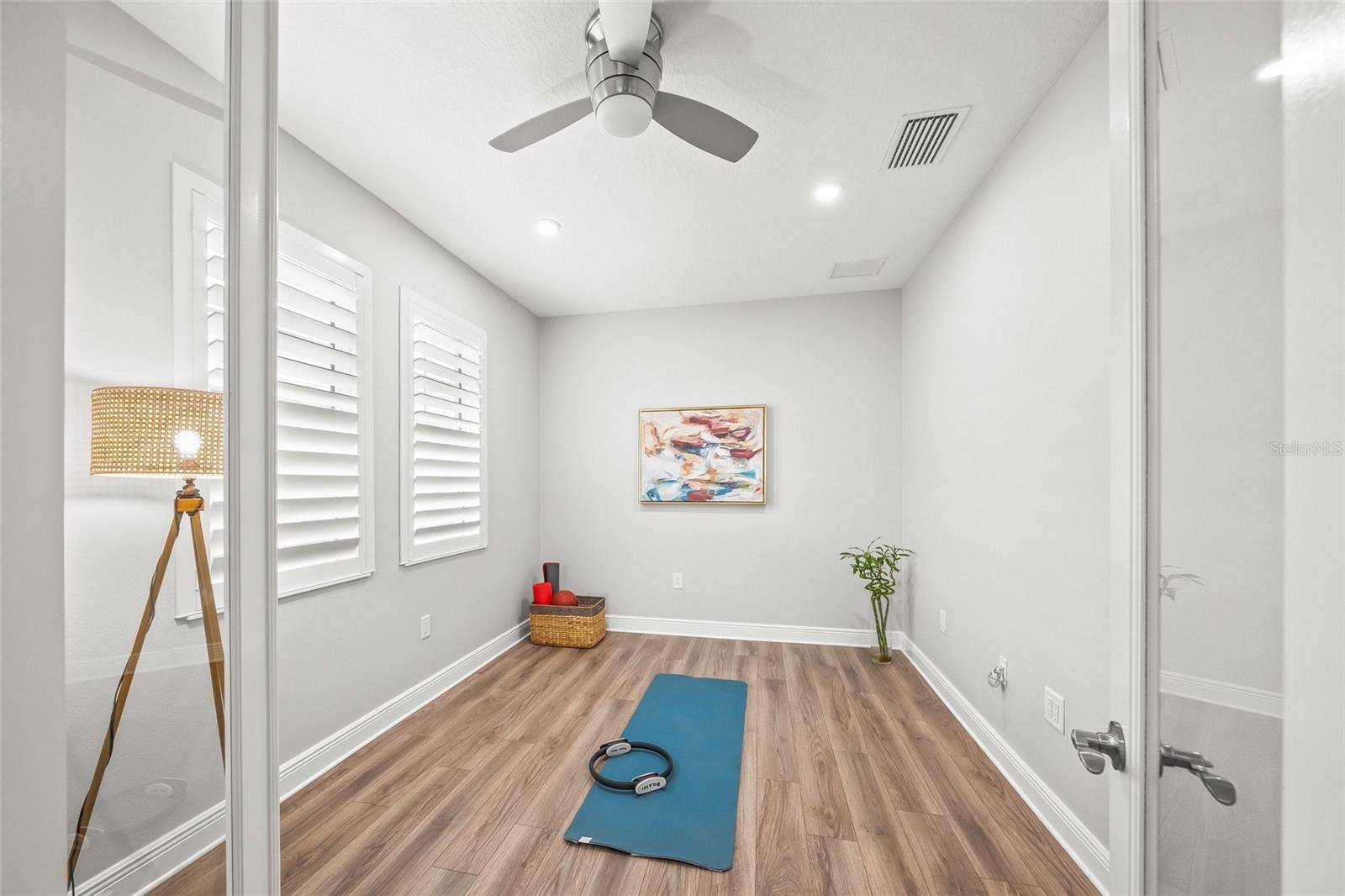 997 CROSSWIND AVE, SARASOTA, FL, 34240