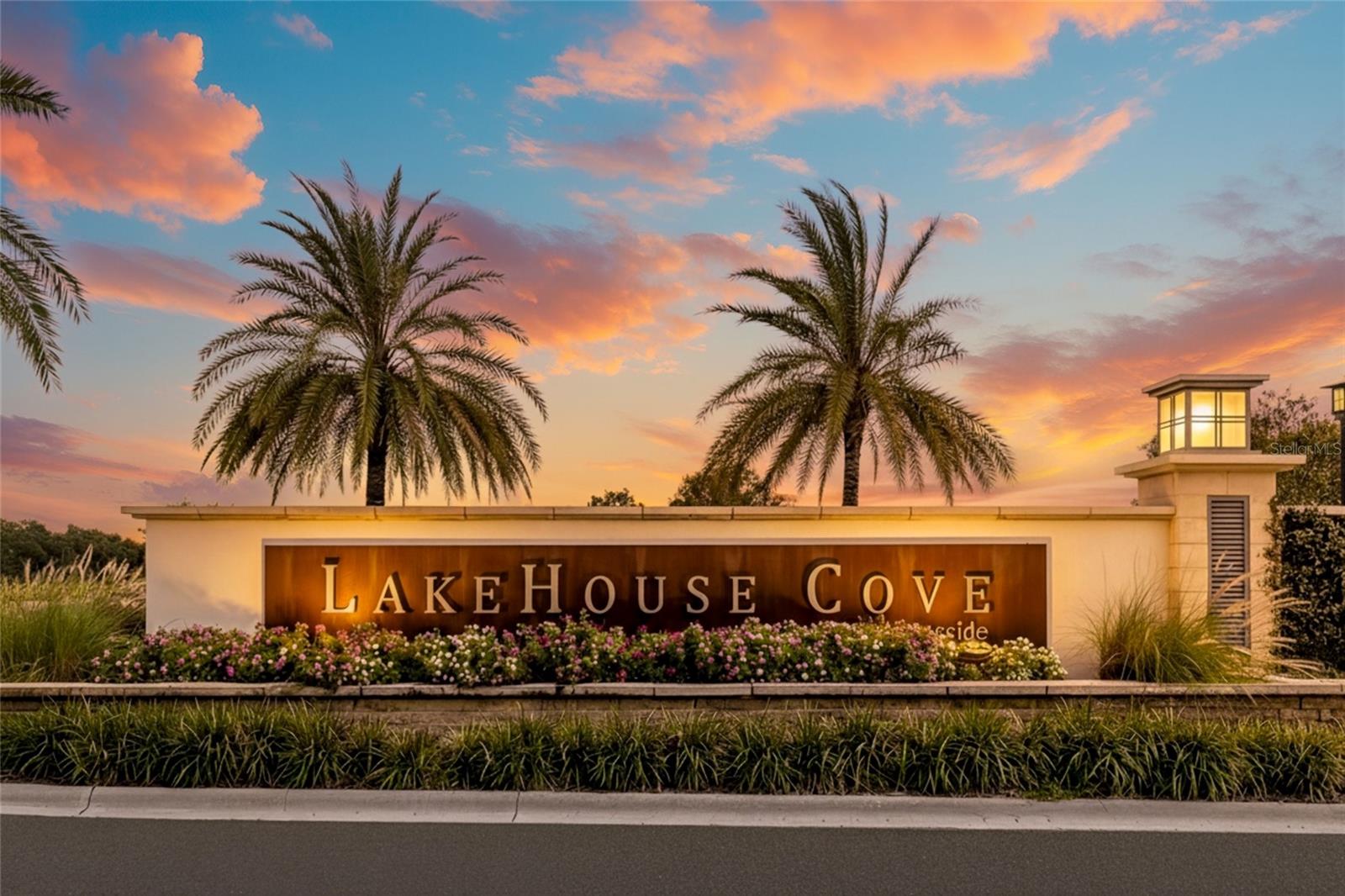 997 CROSSWIND AVE, SARASOTA, FL, 34240