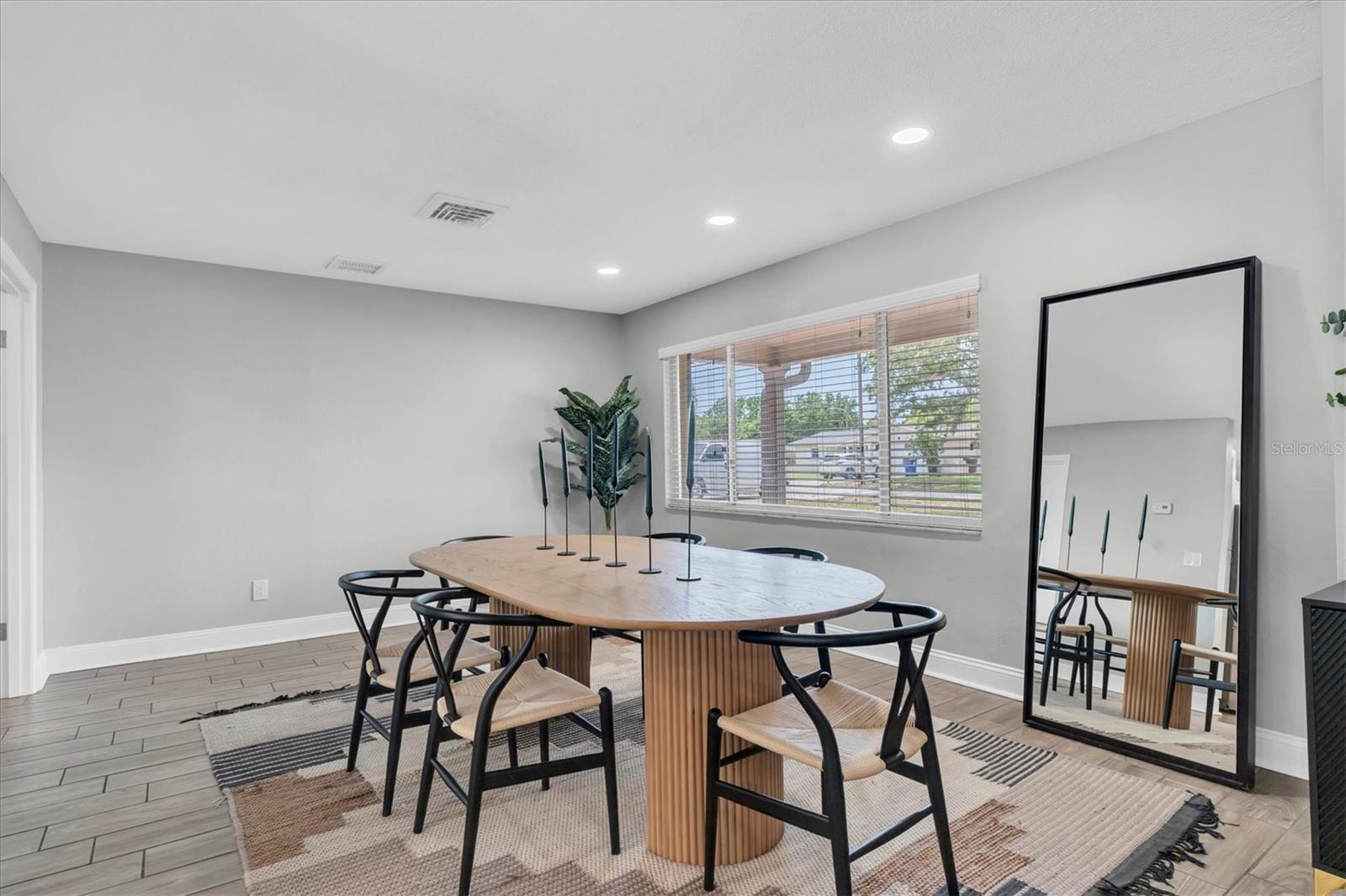 6860 14TH WAY S, ST PETERSBURG, FL, 33705