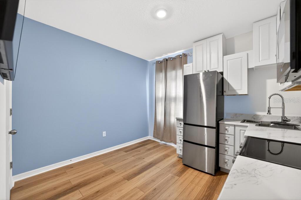 33470 ALWAYS DREAMING CT, SORRENTO, FL, 32776