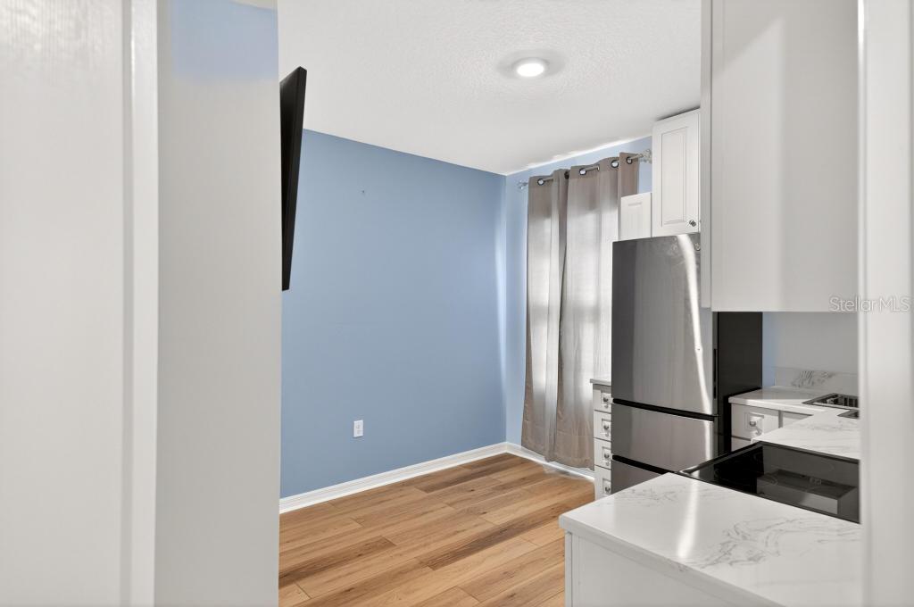 33470 ALWAYS DREAMING CT, SORRENTO, FL, 32776