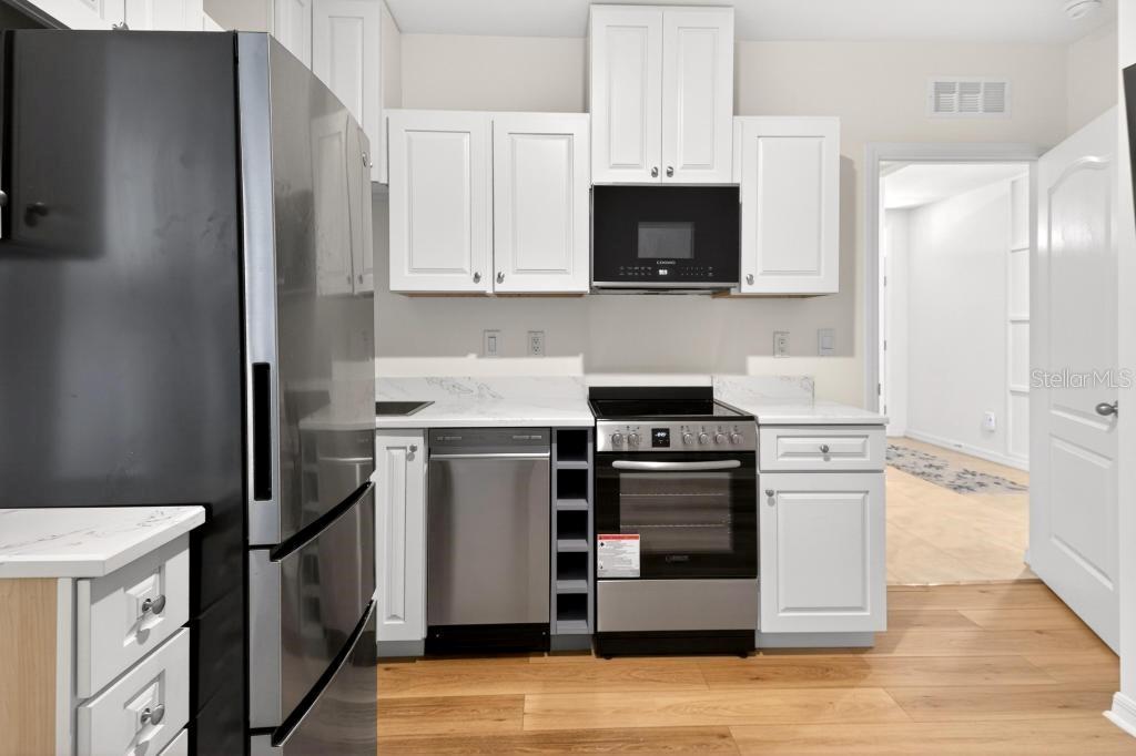 33470 ALWAYS DREAMING CT, SORRENTO, FL, 32776