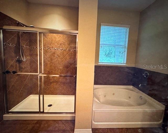 8302 KARPEAL DR, SARASOTA, FL, 34238