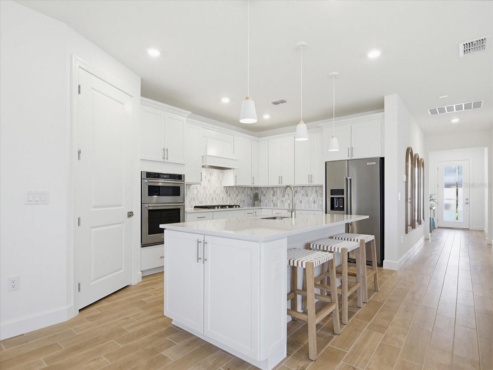 10408 SEA BREEZE RIDGE DR, ENGLEWOOD, FL, 34223