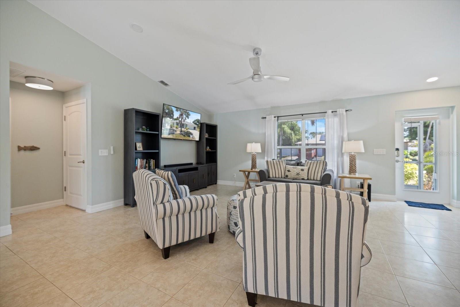 7429 WATSON LN, PORT CHARLOTTE, FL, 33981
