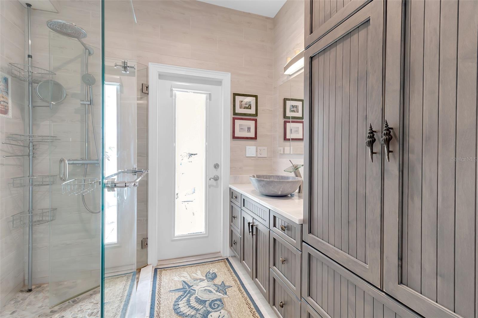 524 HORNBLOWER LN, LONGBOAT KEY, FL, 34228