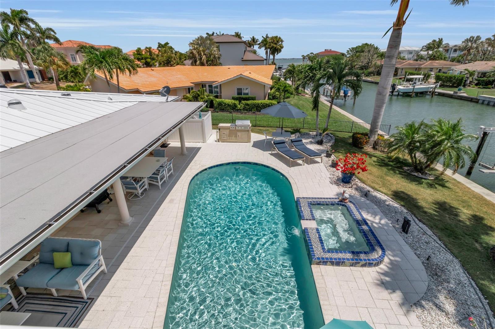 524 HORNBLOWER LN, LONGBOAT KEY, FL, 34228