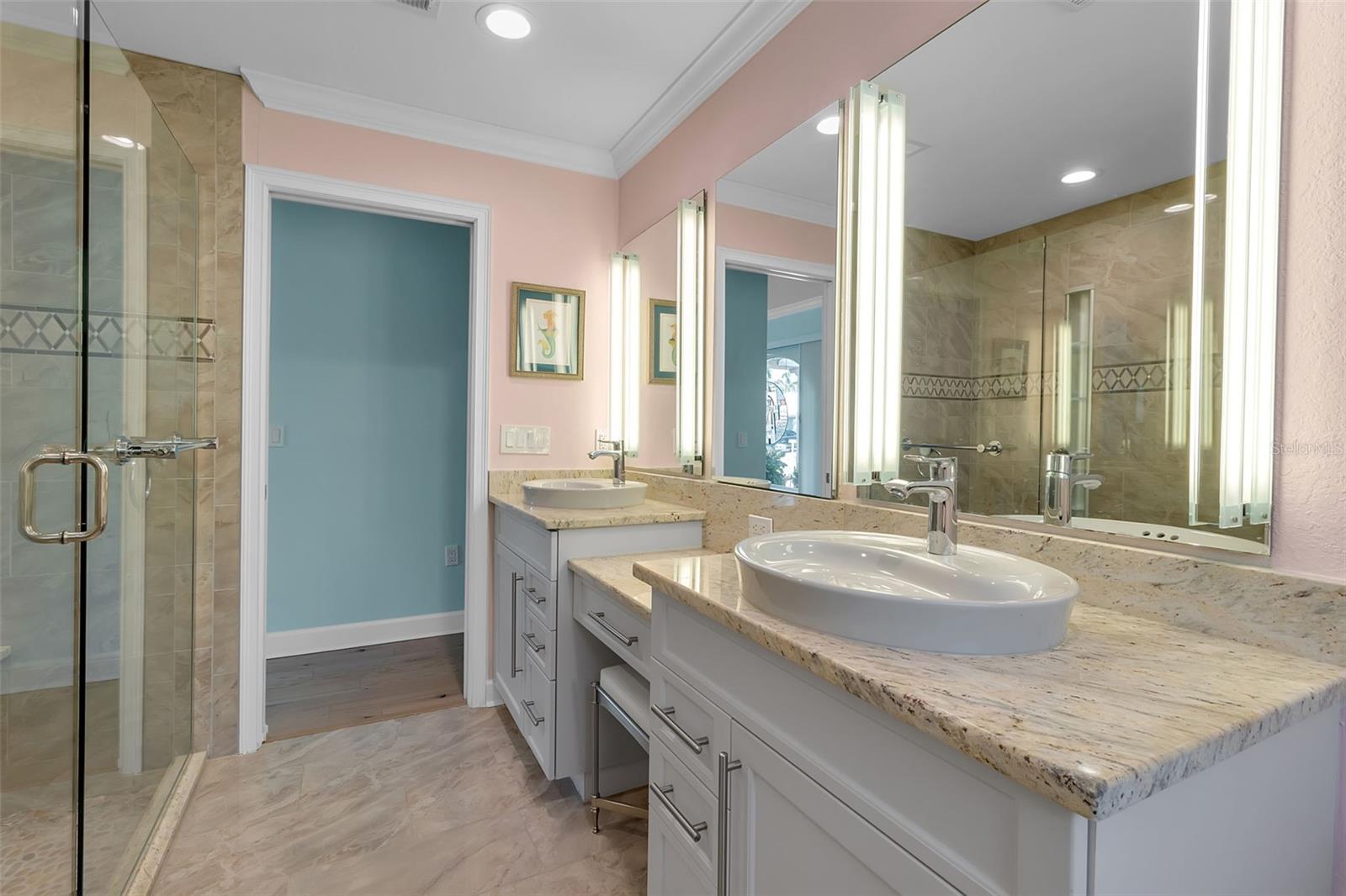 524 HORNBLOWER LN, LONGBOAT KEY, FL, 34228