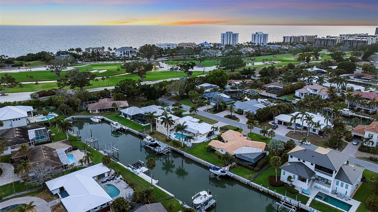 524 HORNBLOWER LN, LONGBOAT KEY, FL, 34228