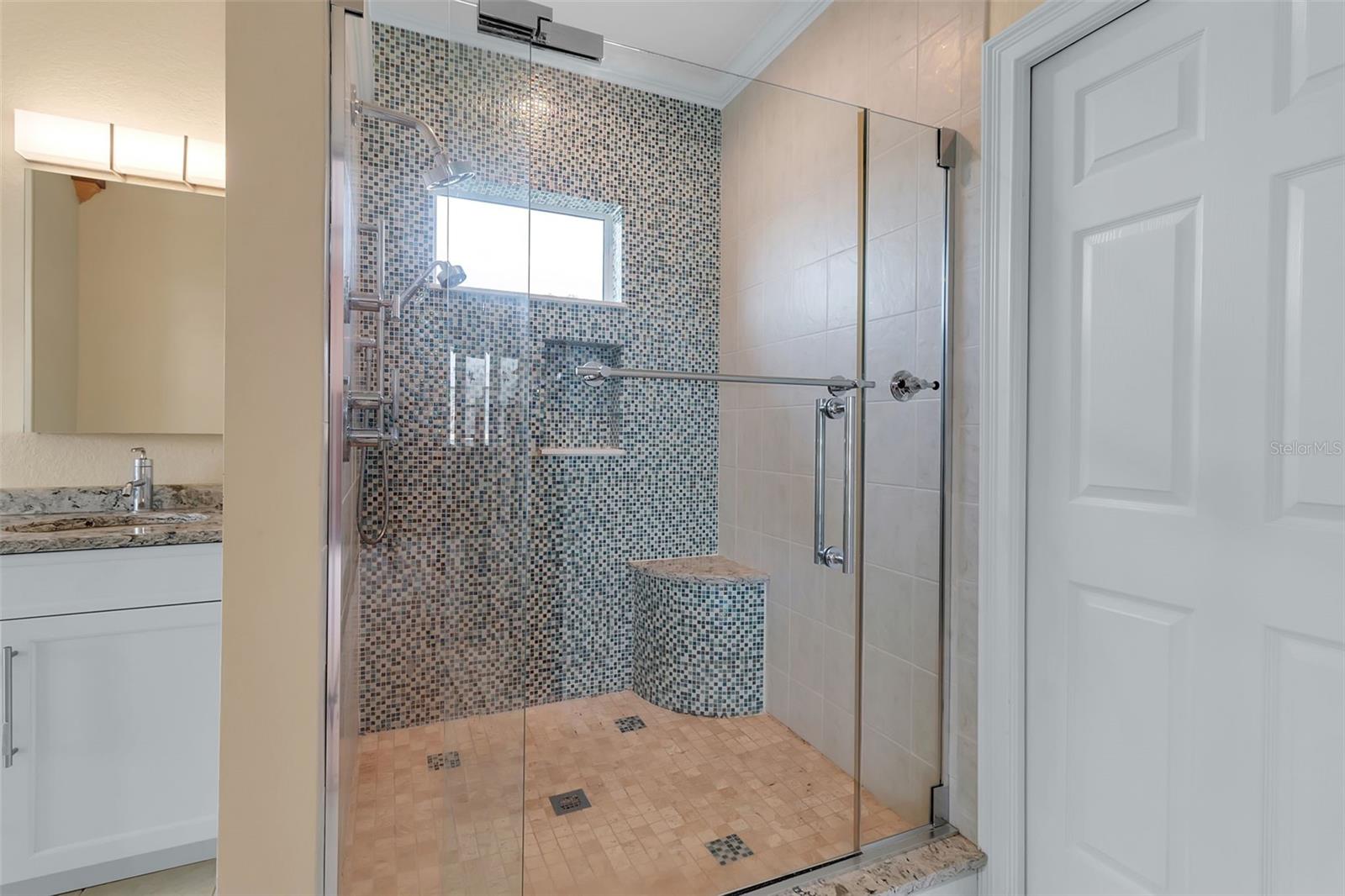 524 HORNBLOWER LN, LONGBOAT KEY, FL, 34228