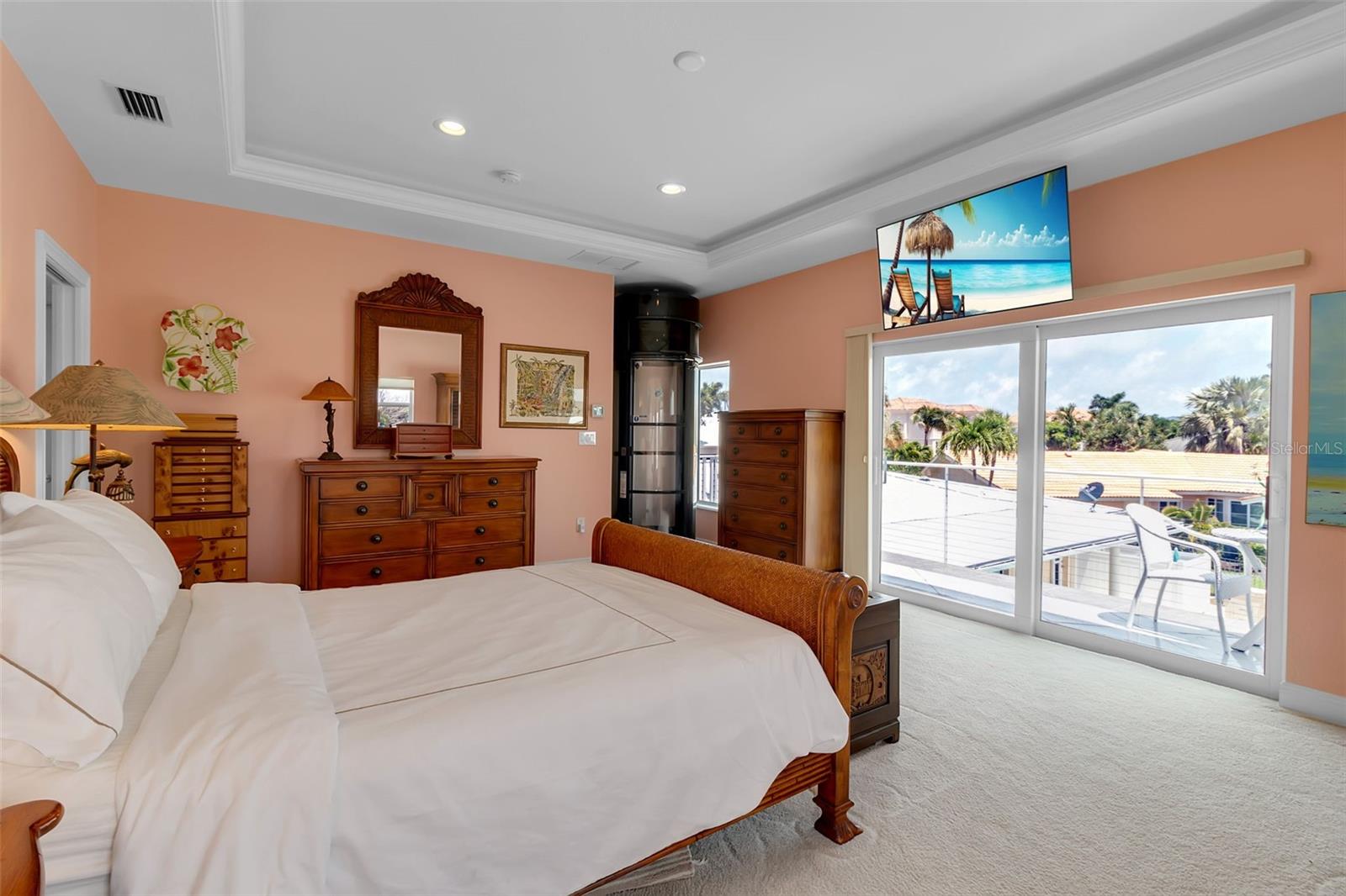 524 HORNBLOWER LN, LONGBOAT KEY, FL, 34228