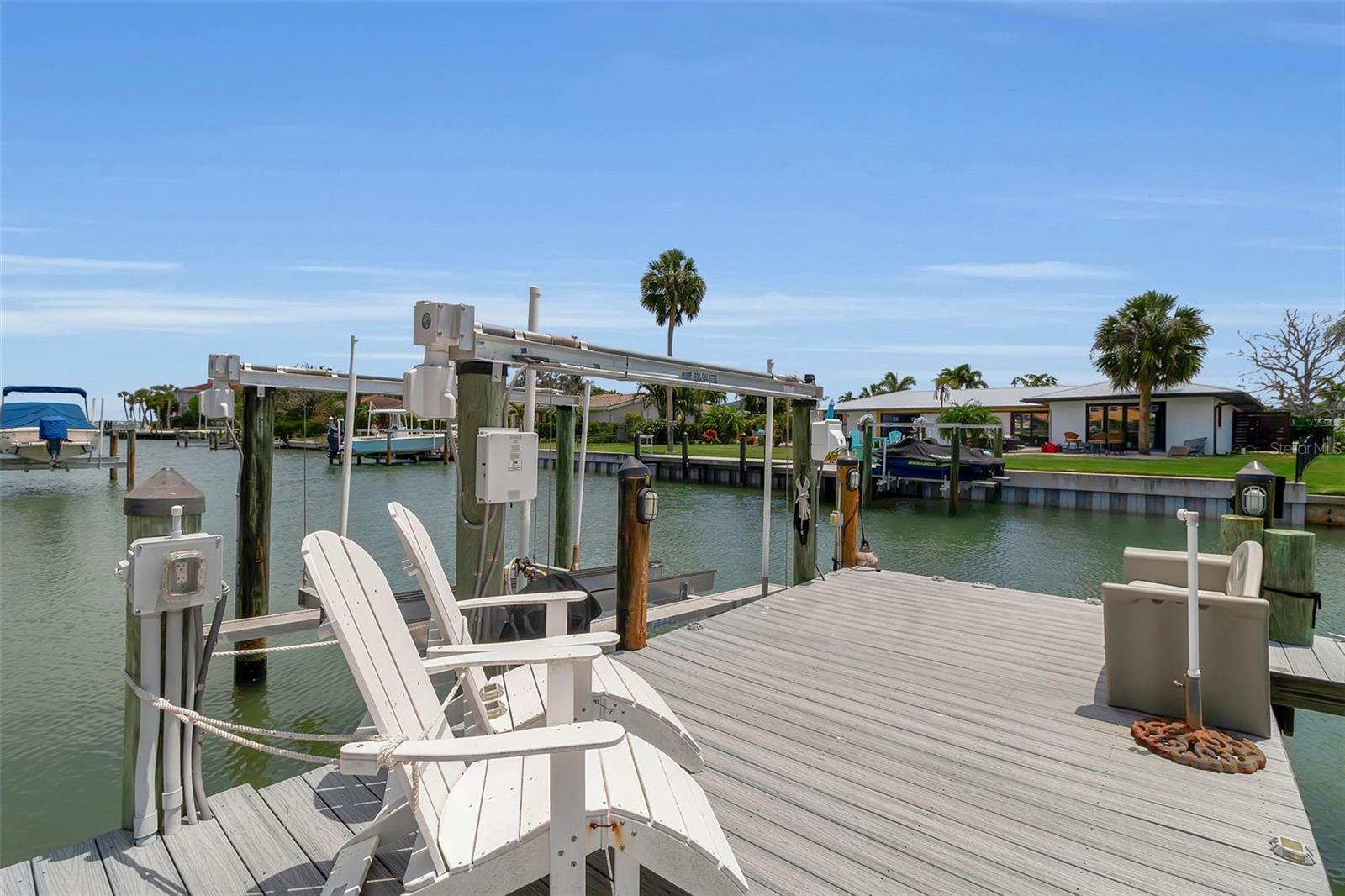 524 HORNBLOWER LN, LONGBOAT KEY, FL, 34228