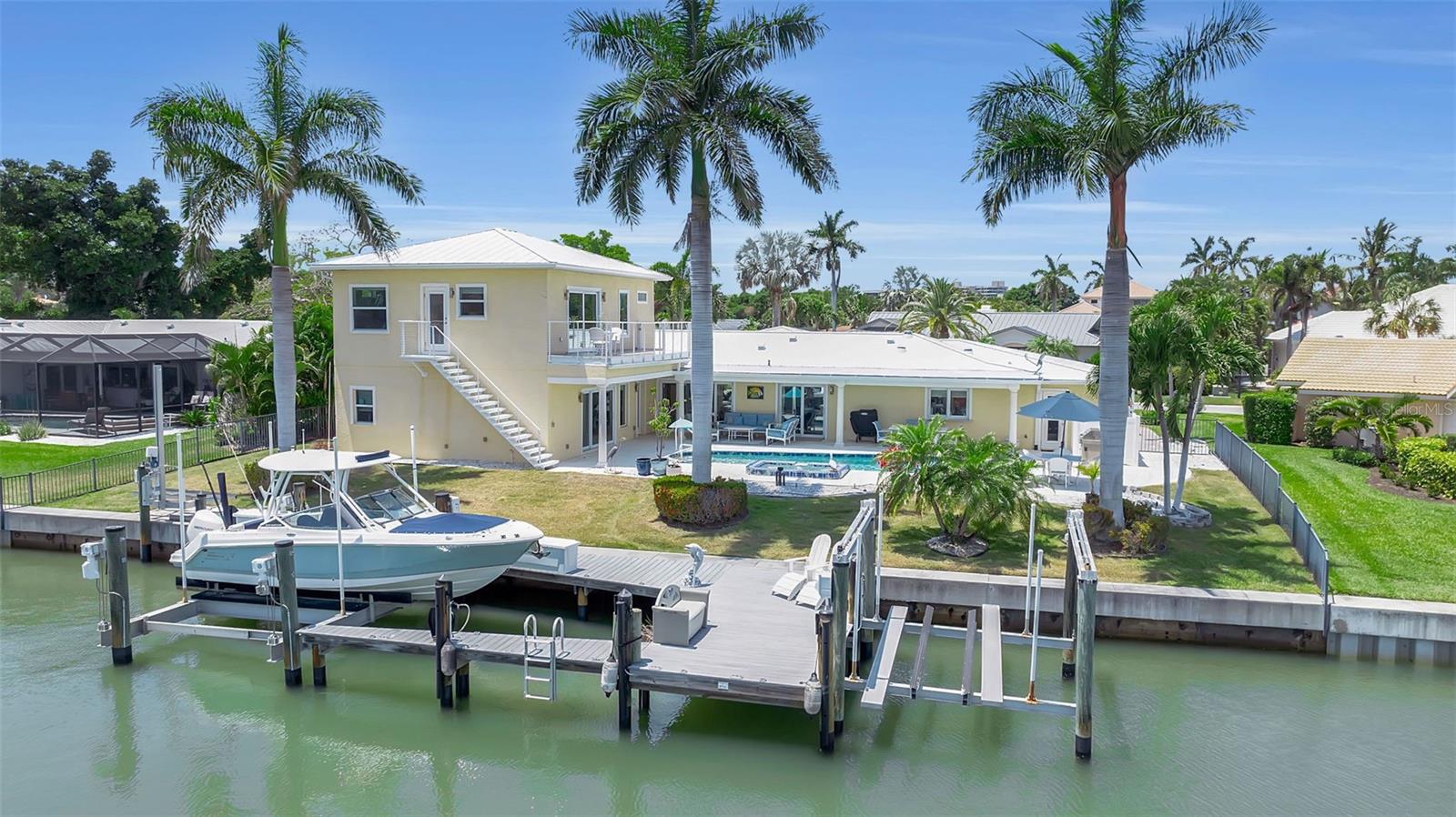 524 HORNBLOWER LN, LONGBOAT KEY, FL, 34228