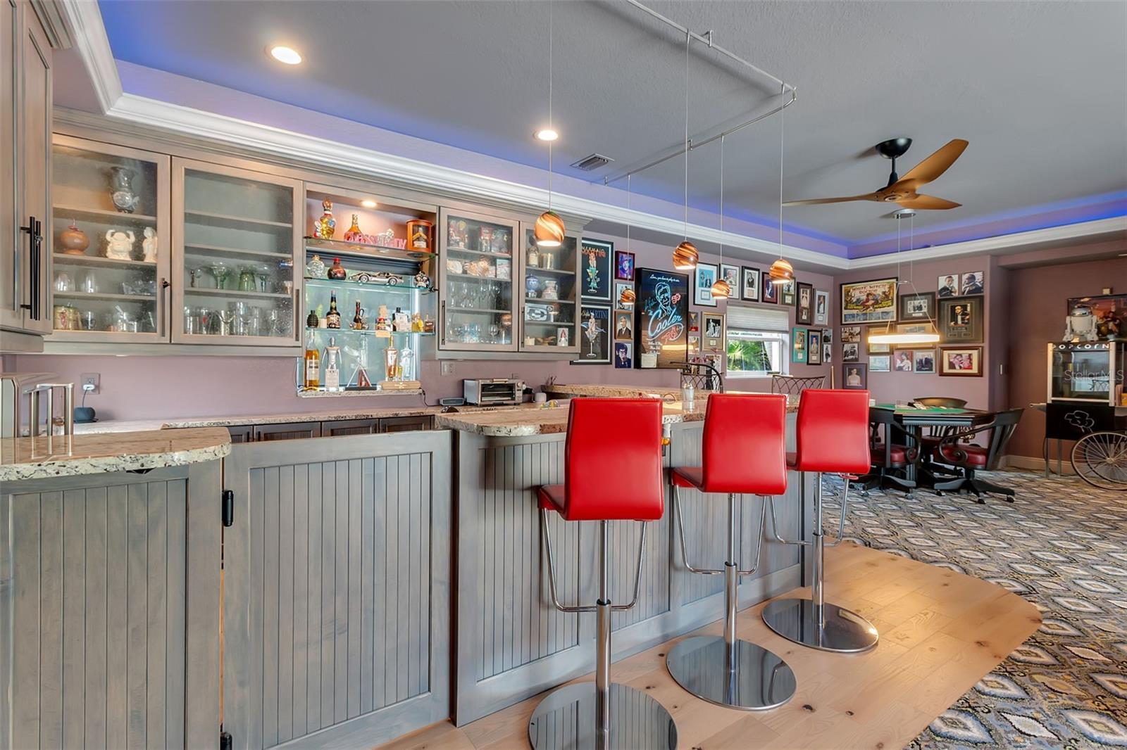 524 HORNBLOWER LN, LONGBOAT KEY, FL, 34228