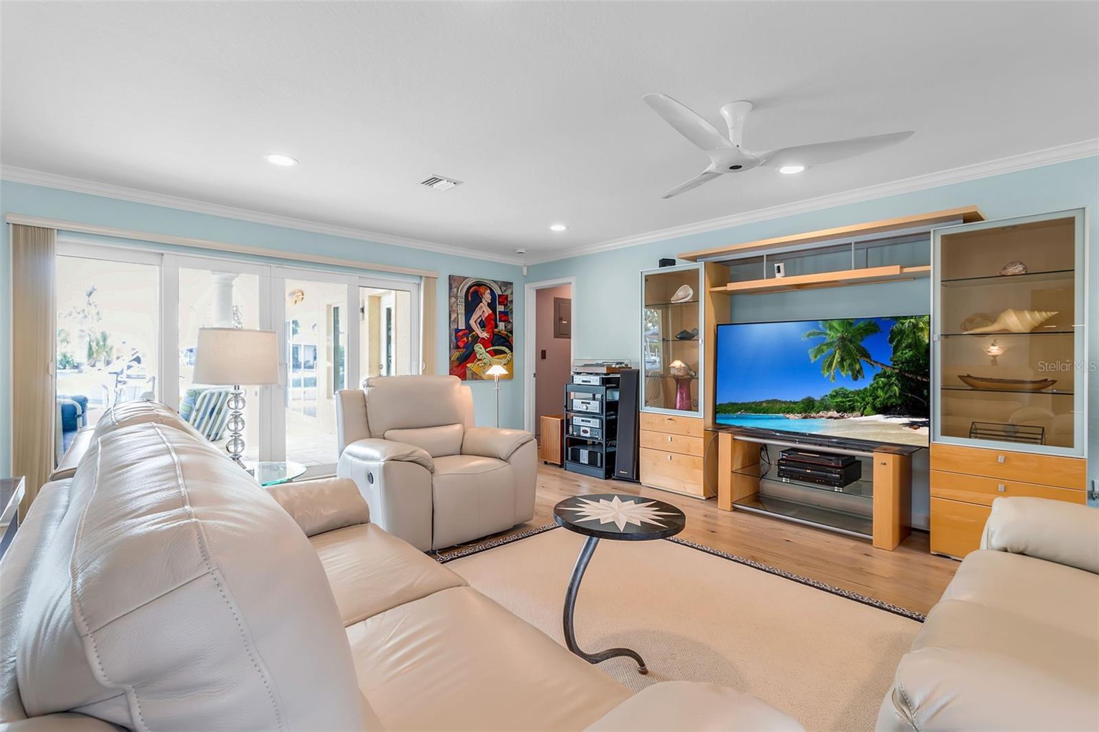 524 HORNBLOWER LN, LONGBOAT KEY, FL, 34228