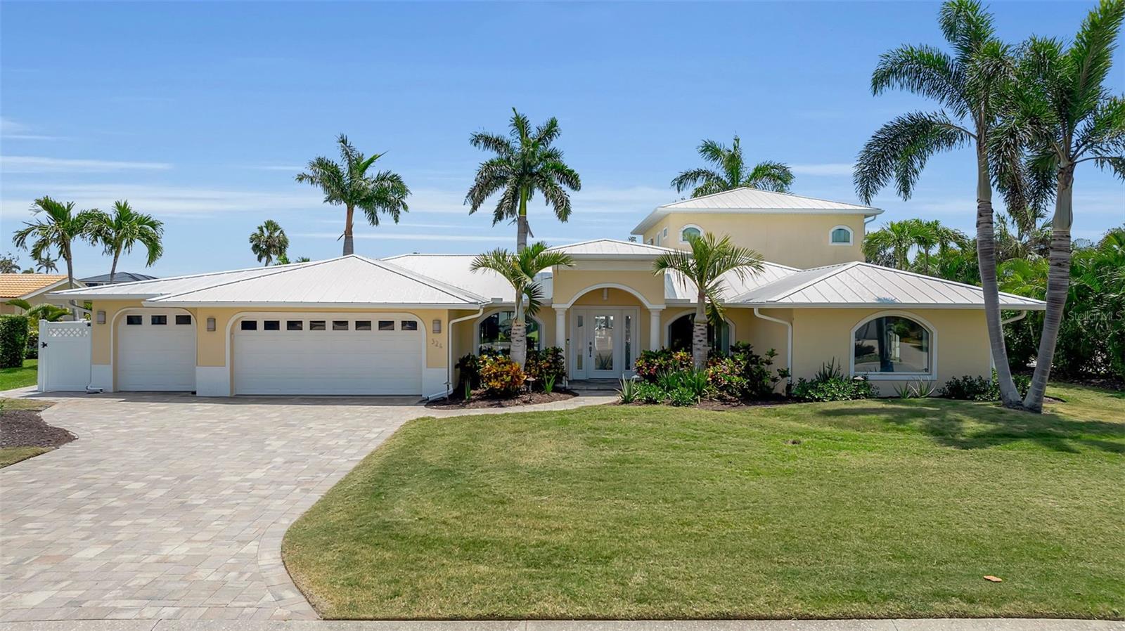 524 HORNBLOWER LN, LONGBOAT KEY, FL, 34228