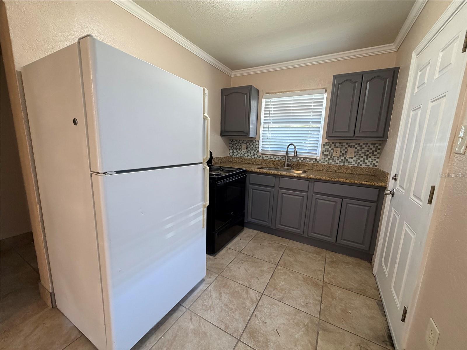 1015 VINE AVE, CLEARWATER, FL, 33755
