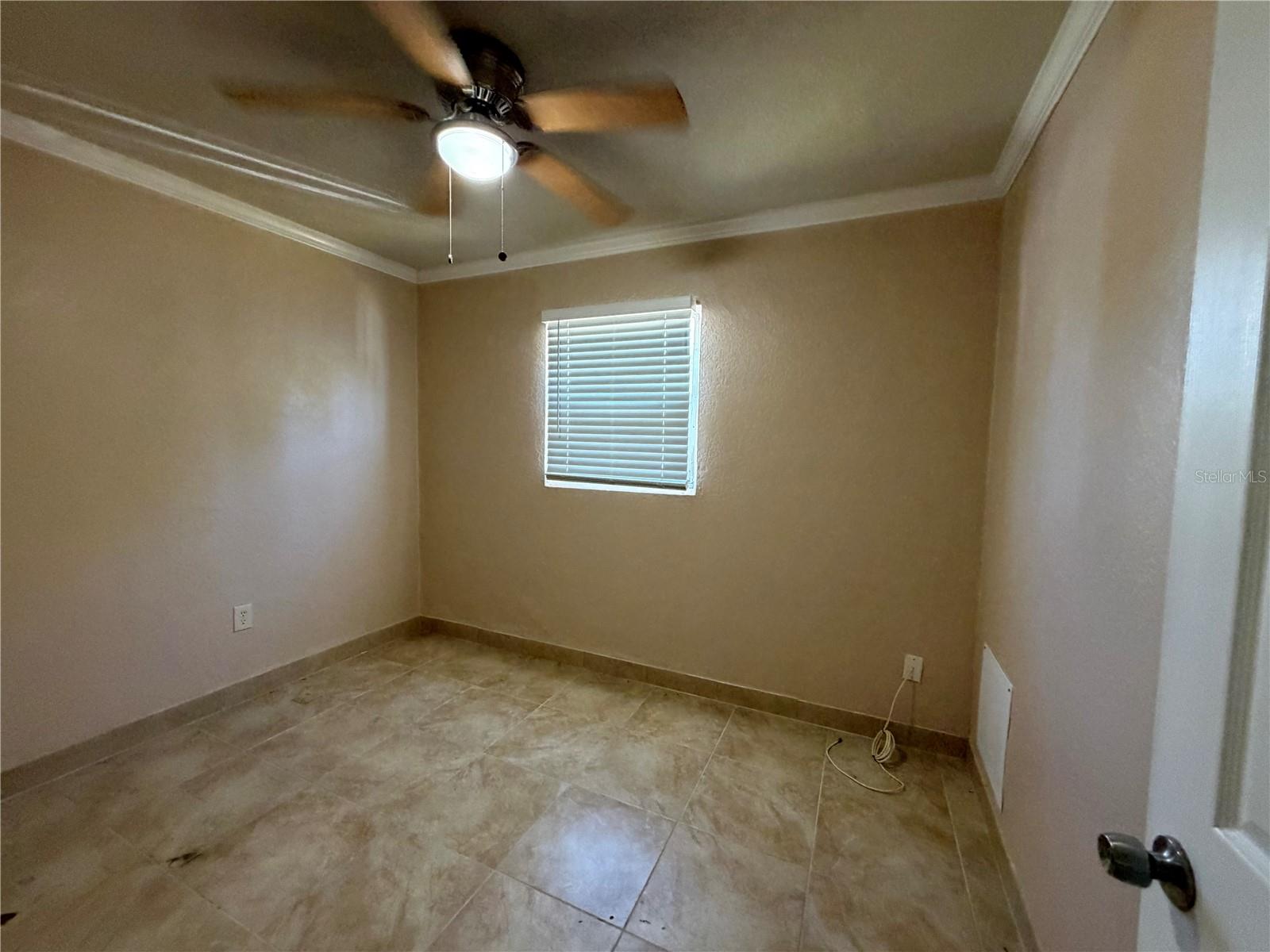 1015 VINE AVE, CLEARWATER, FL, 33755