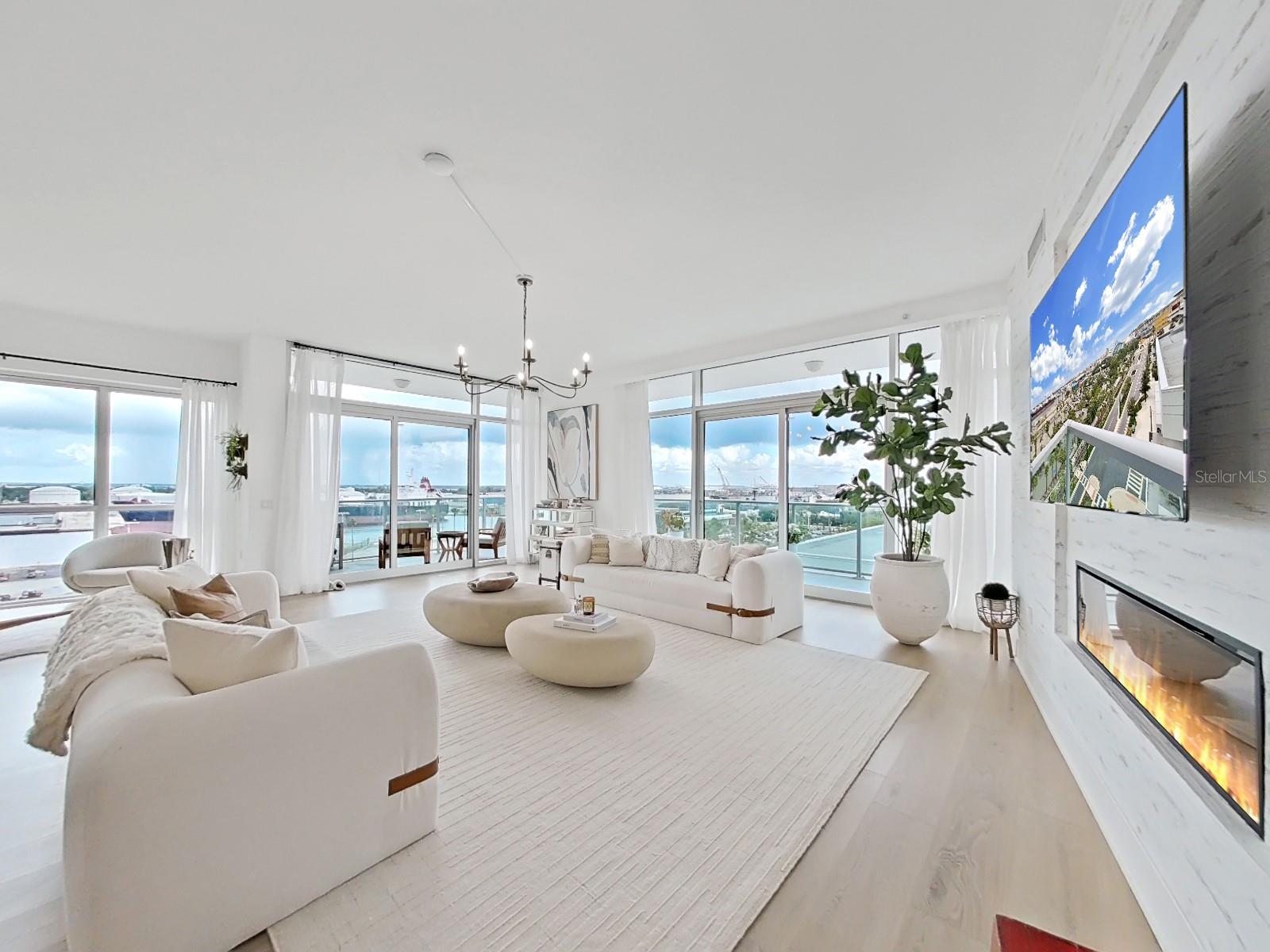 912 CHANNELSIDE DR #2805, TAMPA, FL, 33602