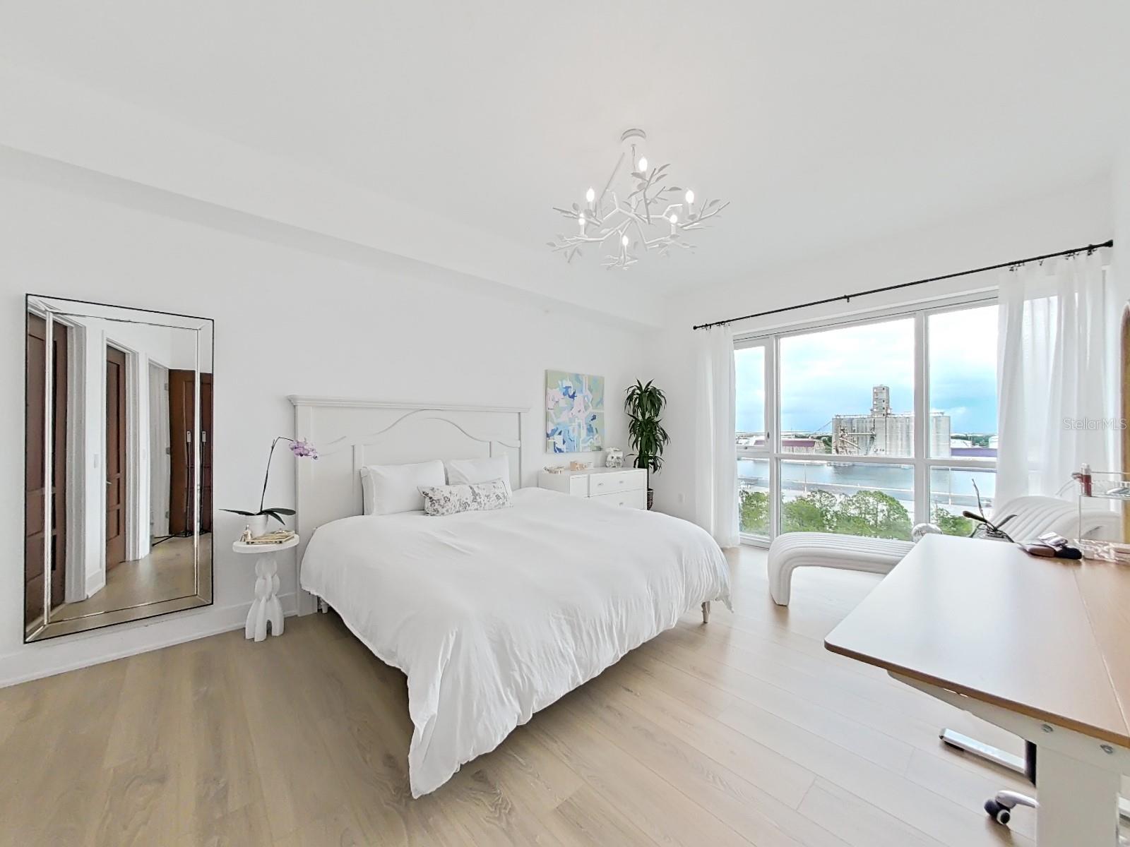912 CHANNELSIDE DR #2805, TAMPA, FL, 33602