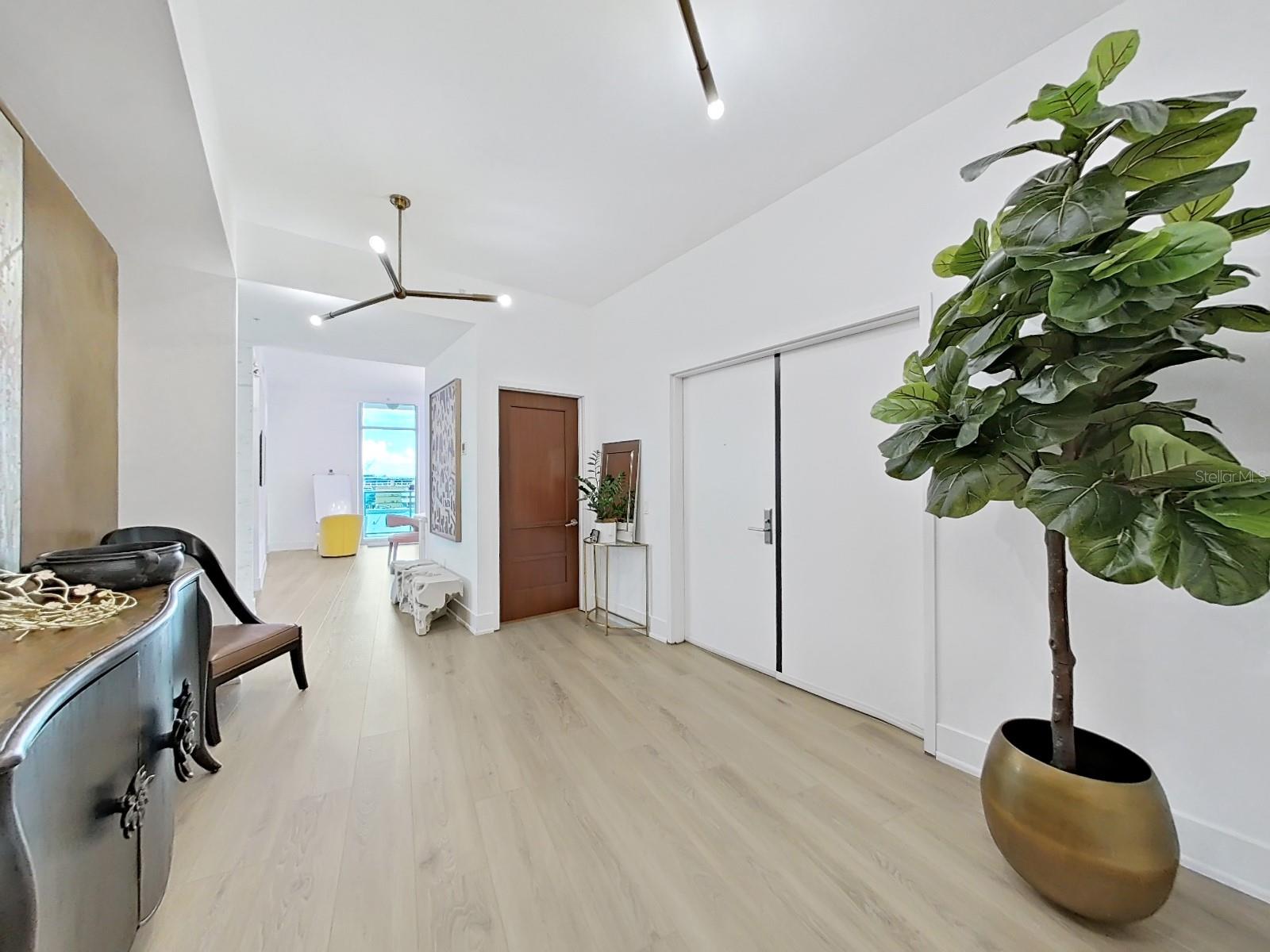 912 CHANNELSIDE DR #2805, TAMPA, FL, 33602