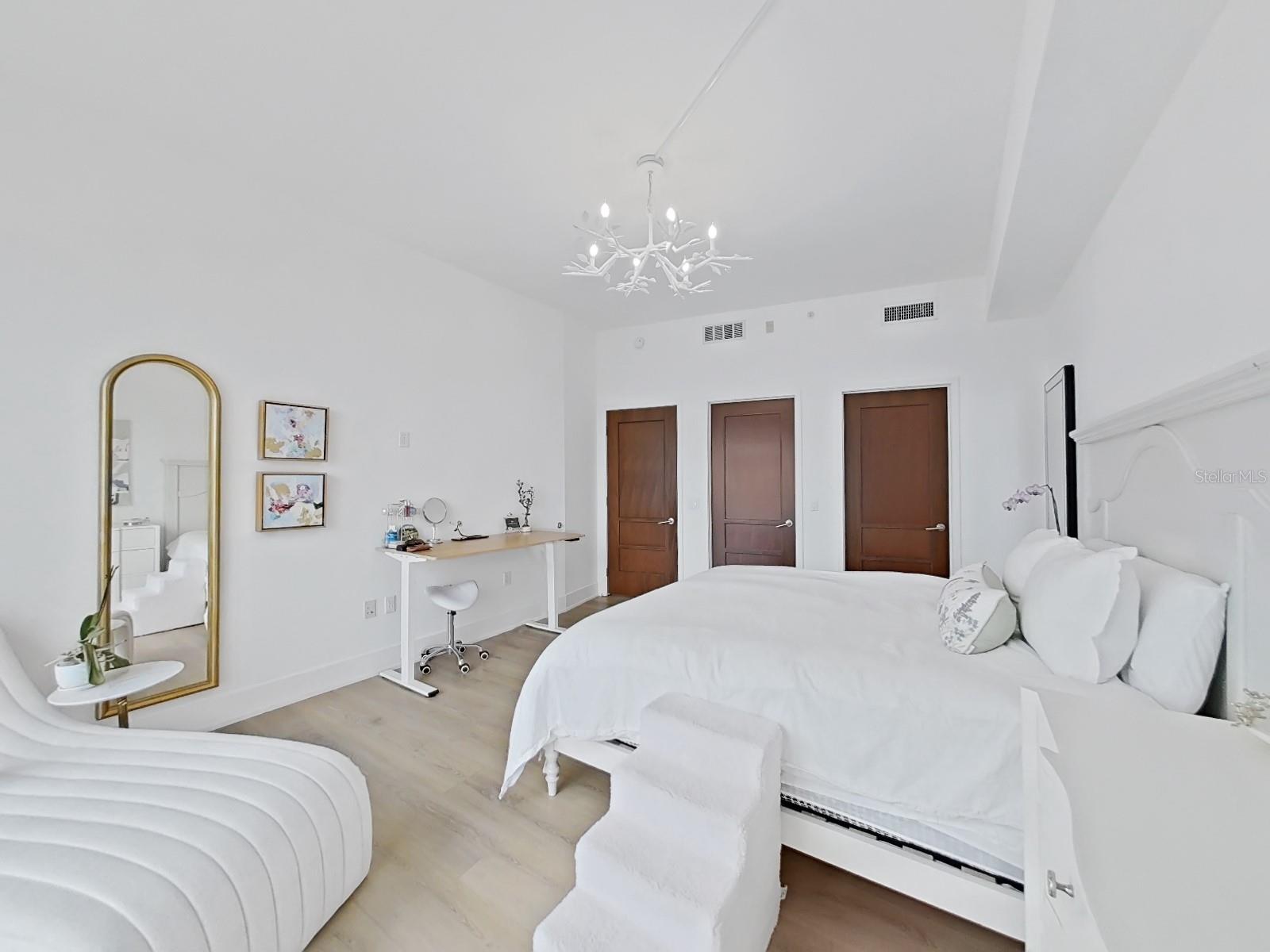 912 CHANNELSIDE DR #2805, TAMPA, FL, 33602