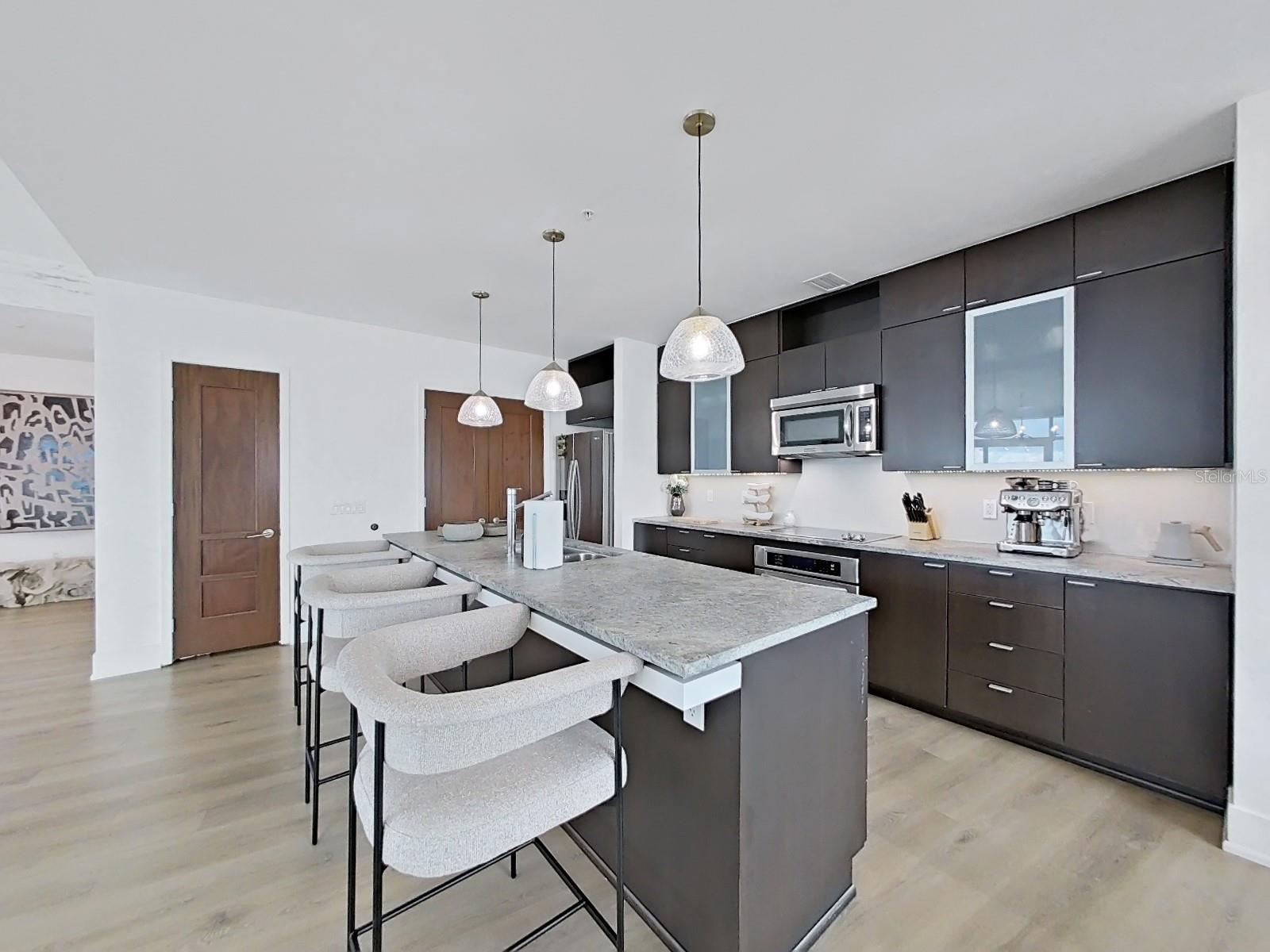 912 CHANNELSIDE DR #2805, TAMPA, FL, 33602