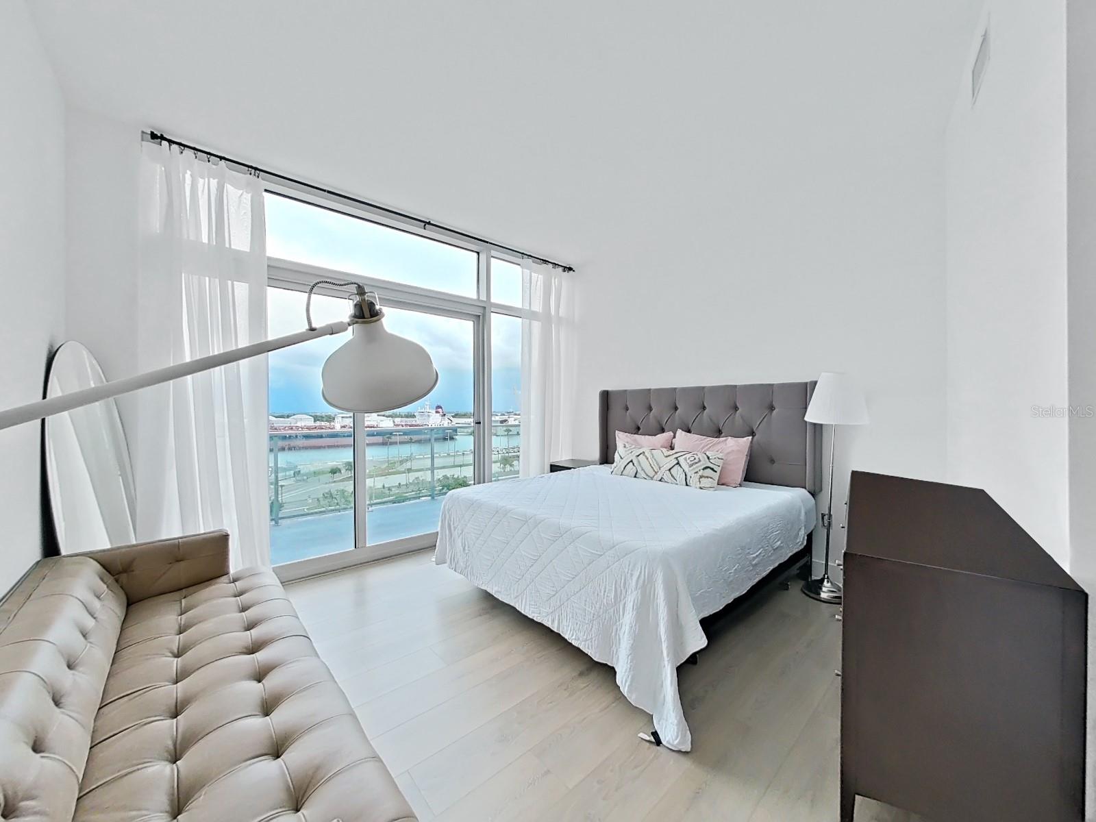 912 CHANNELSIDE DR #2805, TAMPA, FL, 33602
