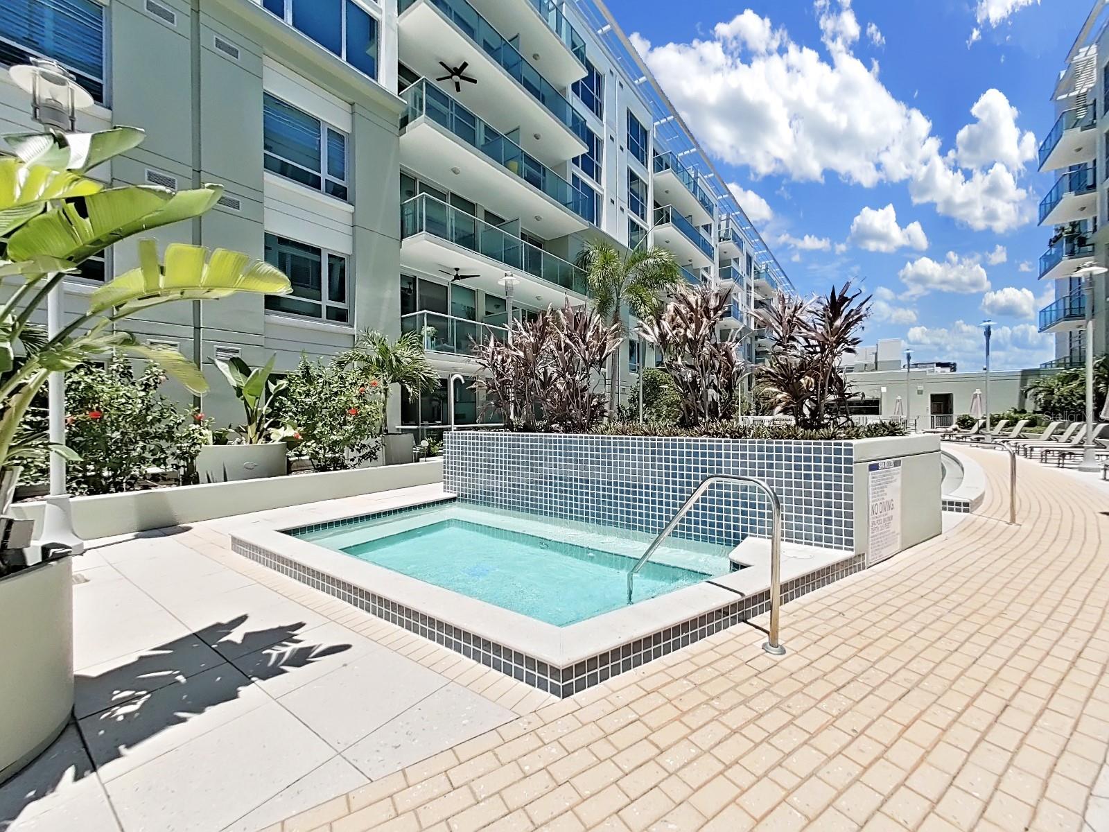 912 CHANNELSIDE DR #2805, TAMPA, FL, 33602