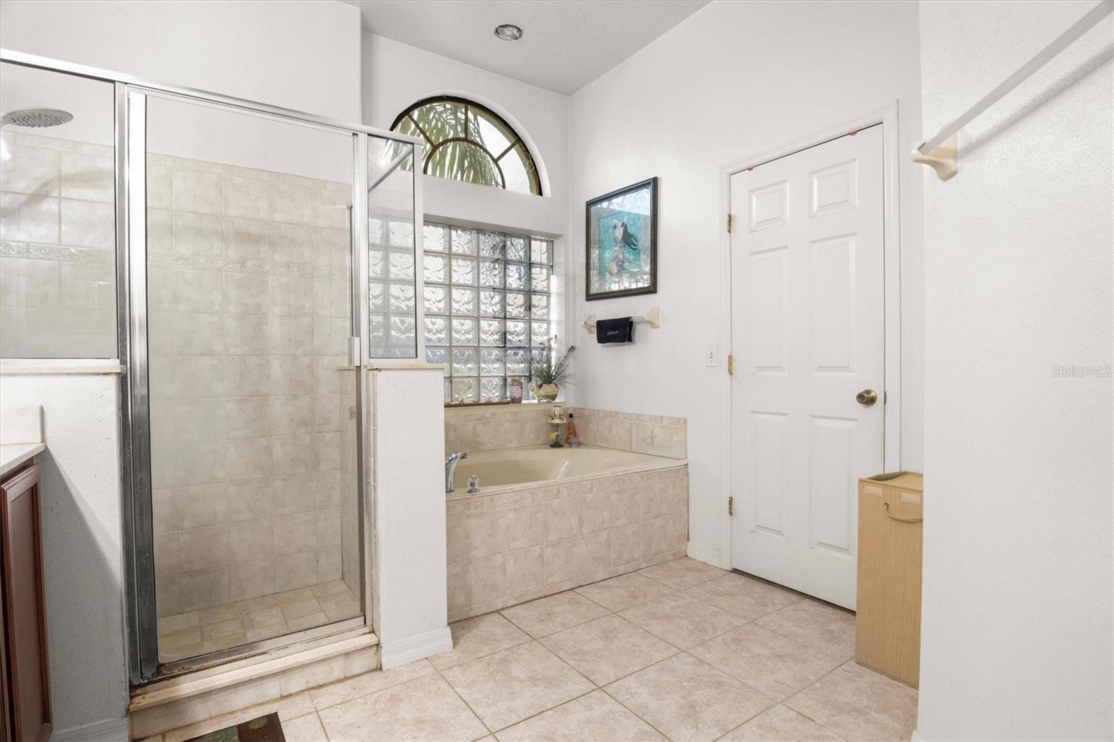428 COVENTRY RD, DAVENPORT, FL, 33897