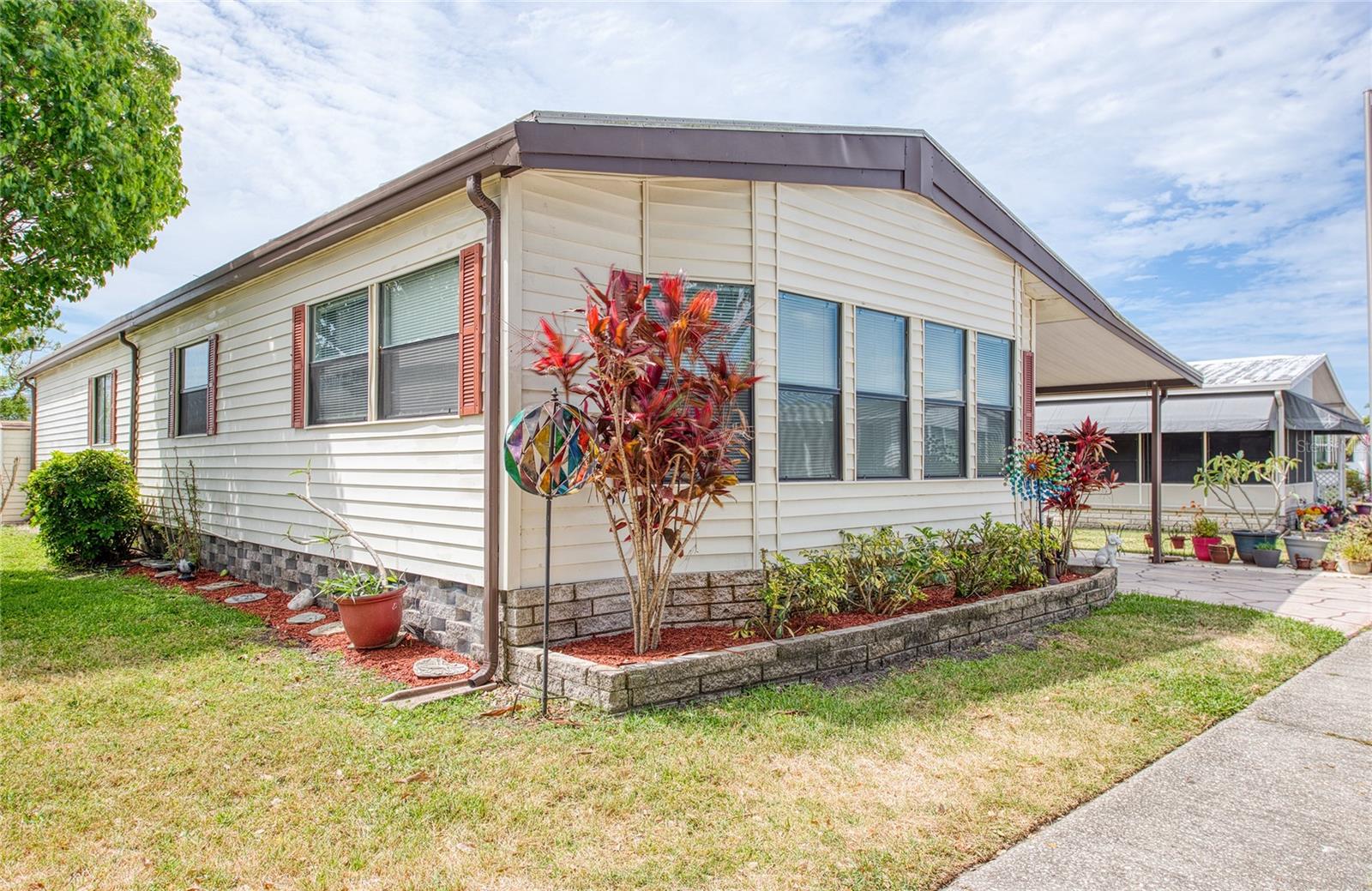 417 DOLPHIN DR S, OLDSMAR, FL, 34677