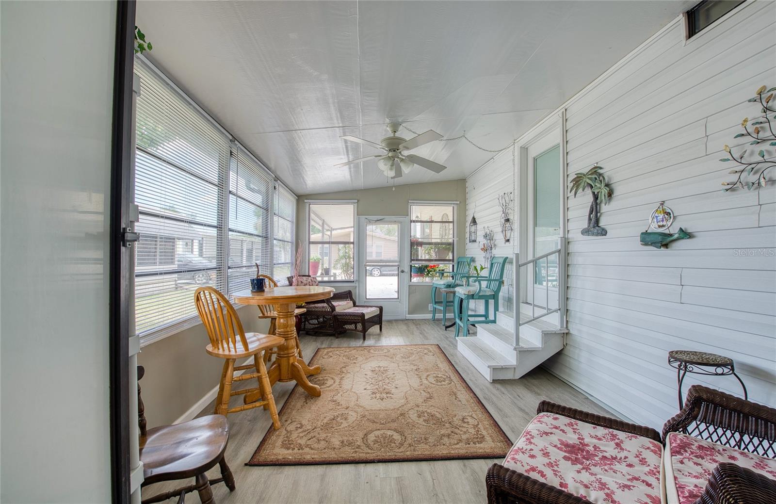 417 DOLPHIN DR S, OLDSMAR, FL, 34677