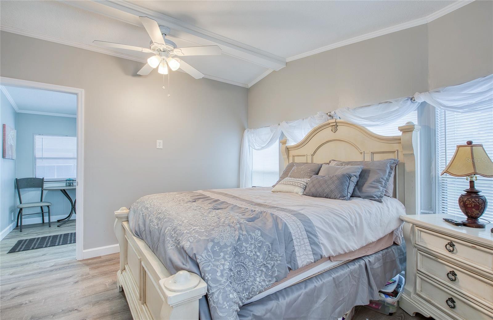 417 DOLPHIN DR S, OLDSMAR, FL, 34677