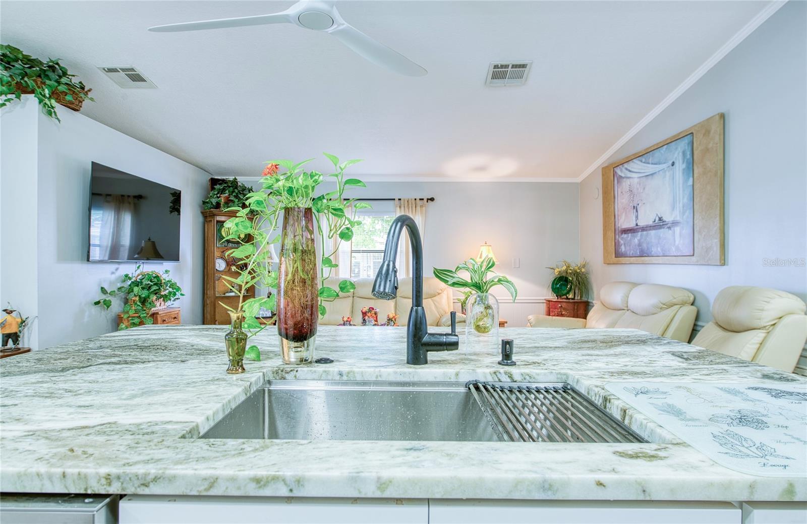 417 DOLPHIN DR S, OLDSMAR, FL, 34677