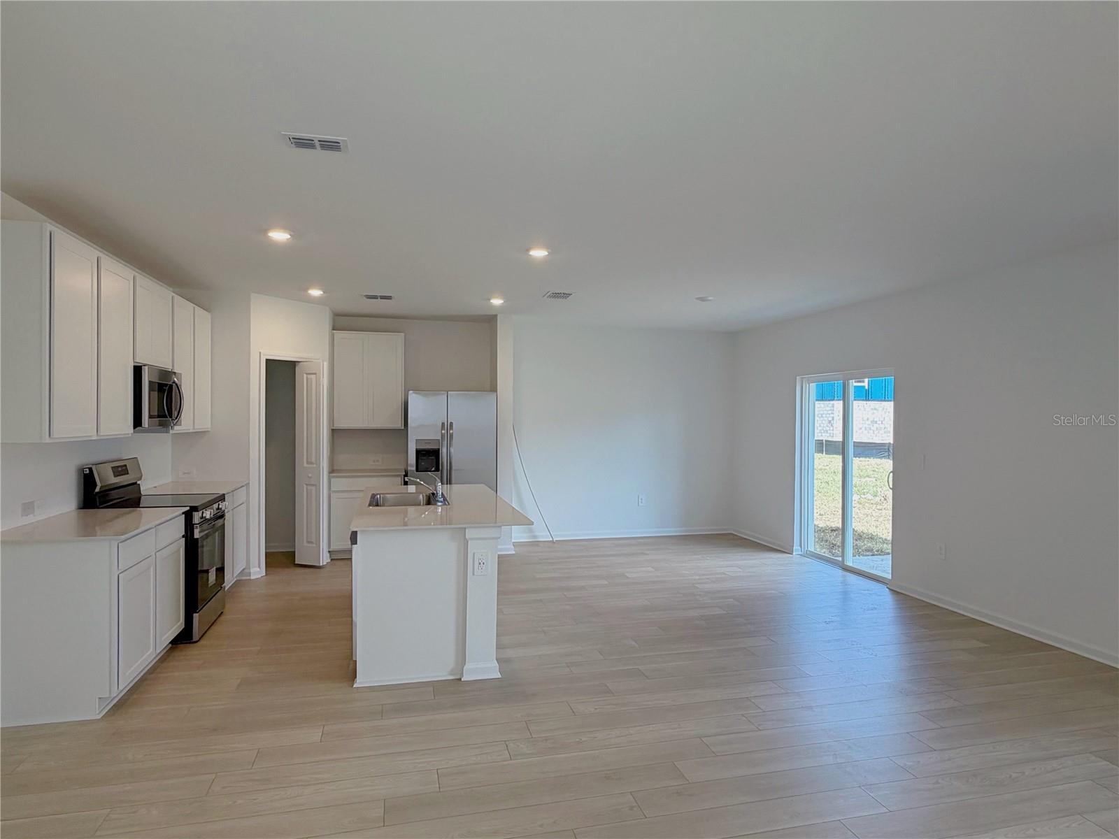 6429 DOMIZIO DR, WINTER HAVEN, FL, 33884