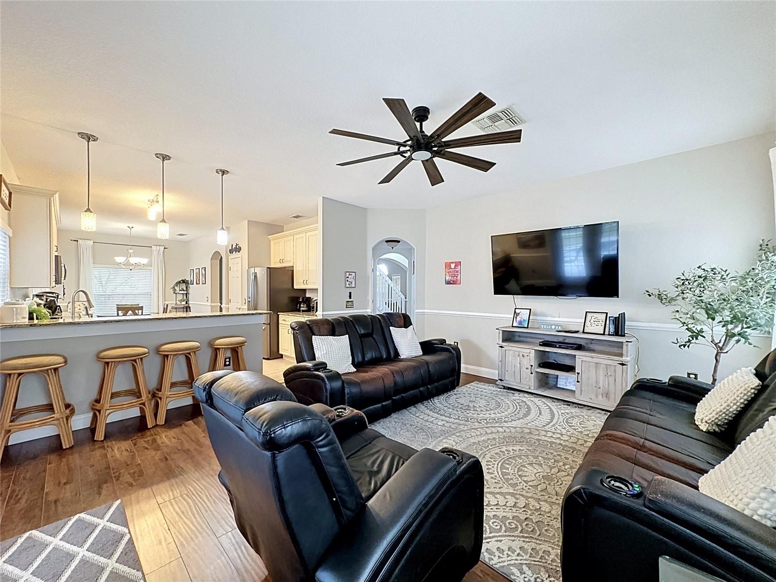 735 KILDRUMMY DR, DAVENPORT, FL, 33896