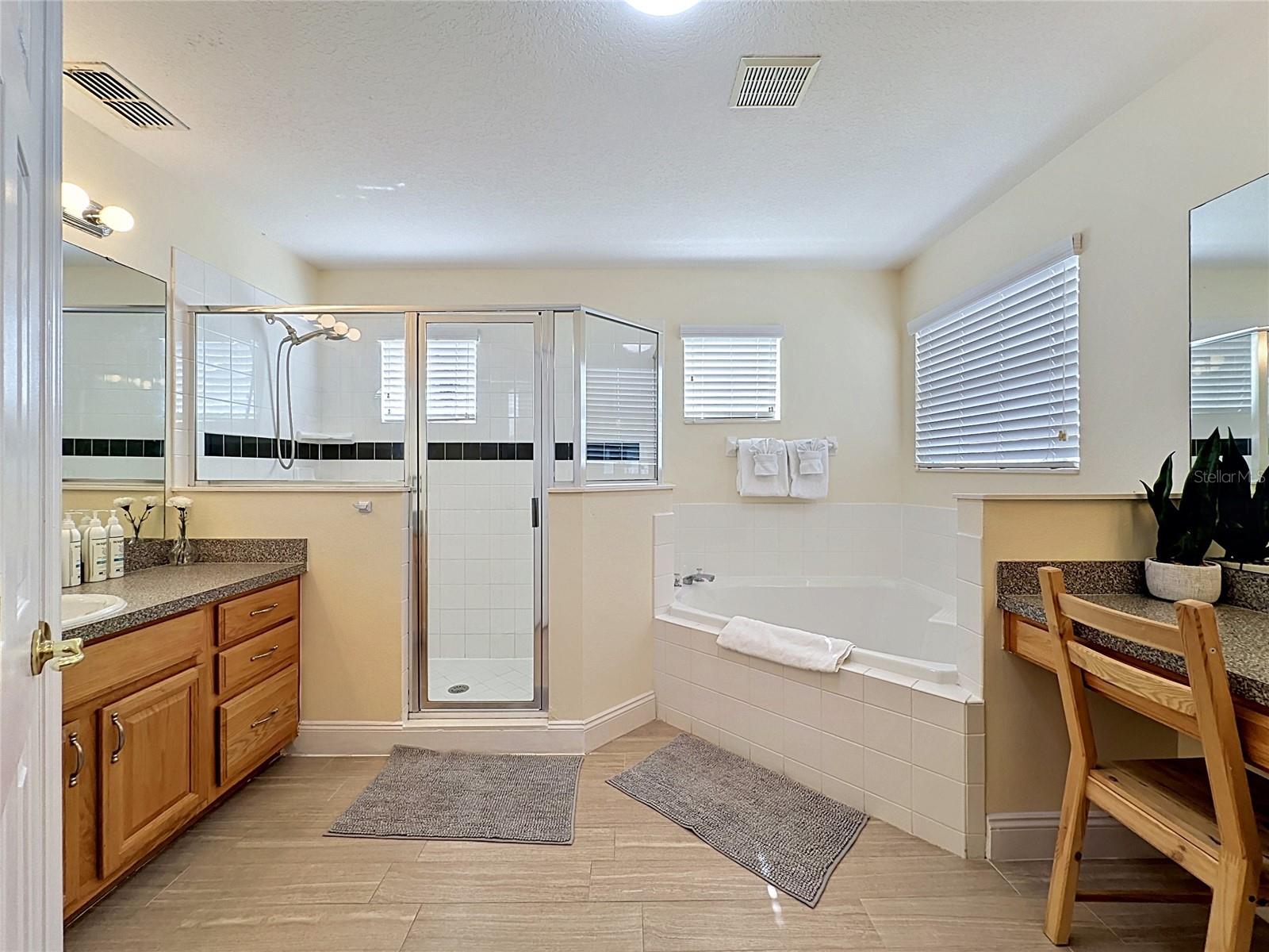 735 KILDRUMMY DR, DAVENPORT, FL, 33896