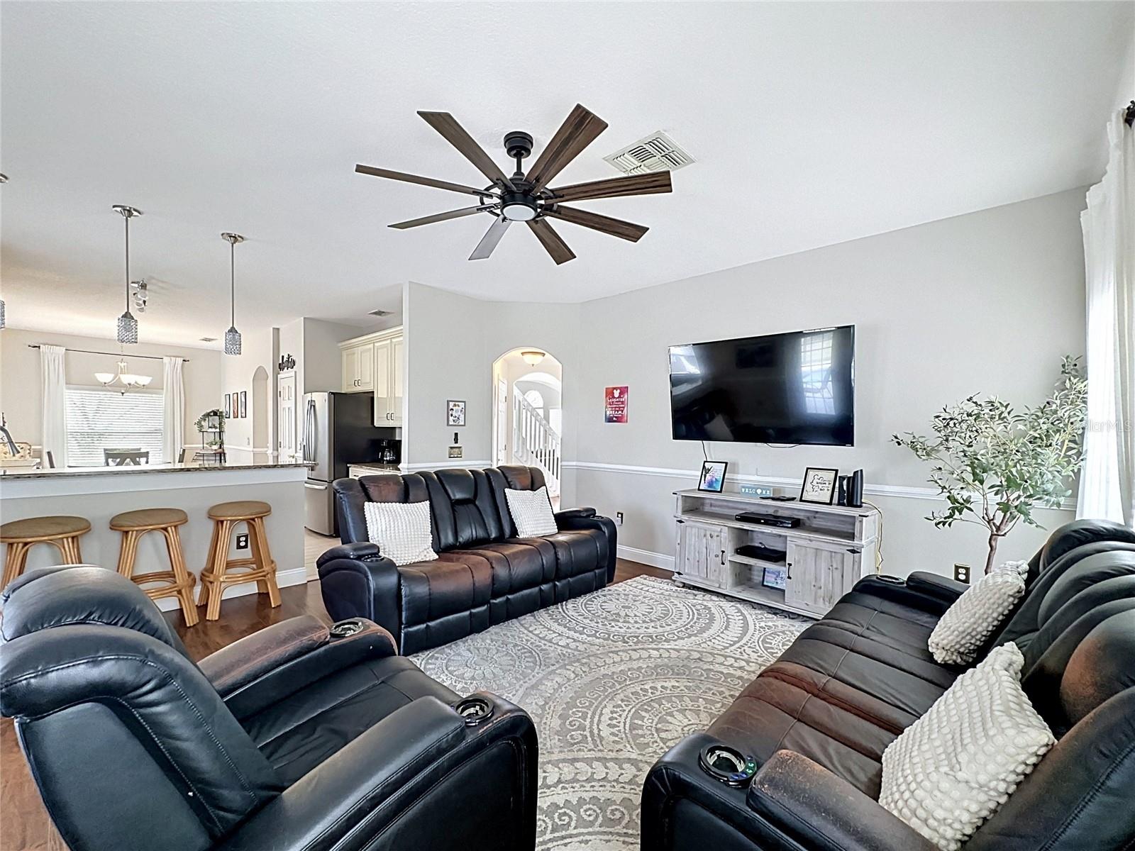 735 KILDRUMMY DR, DAVENPORT, FL, 33896