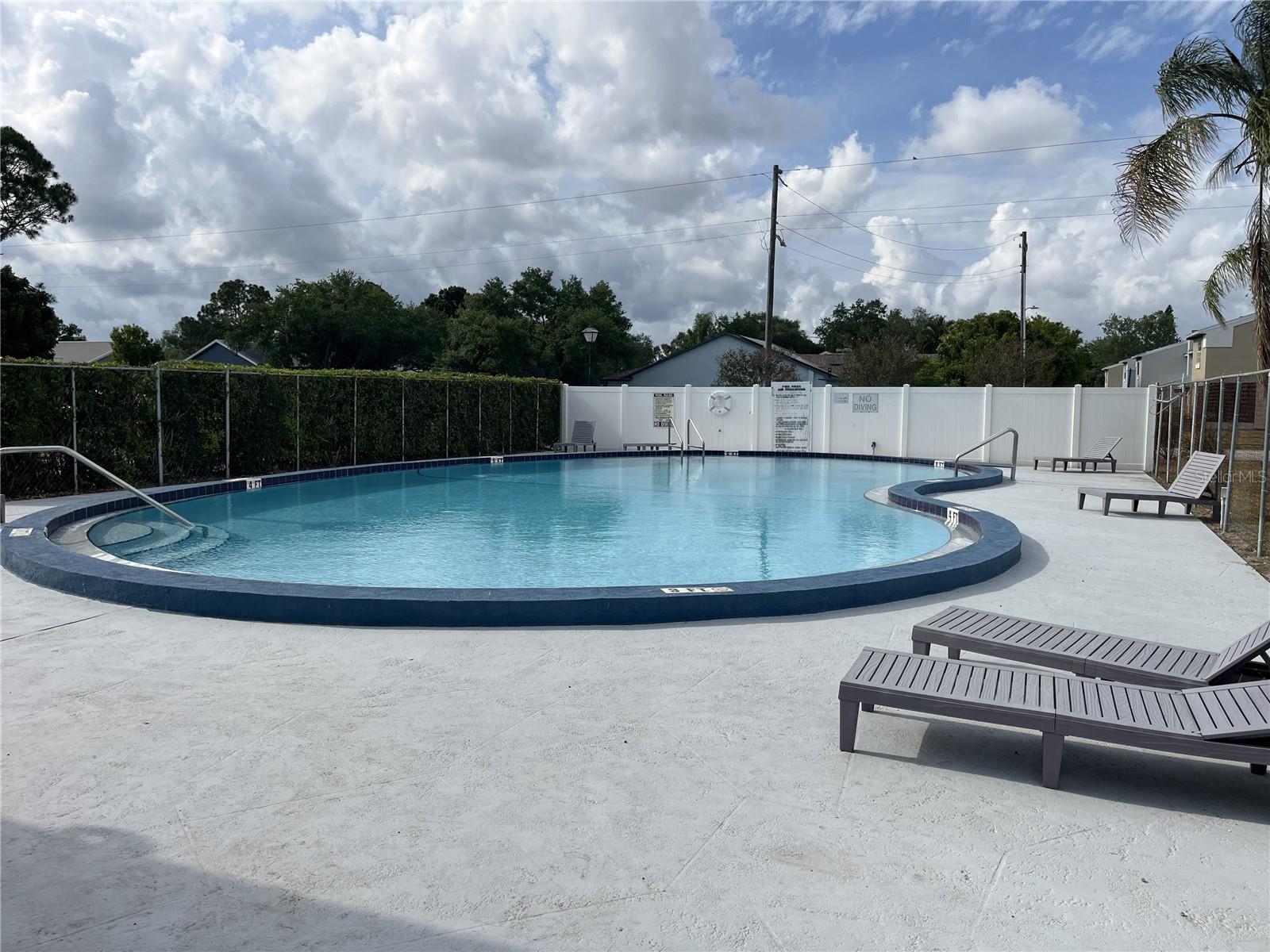6721 121 AVE #E, LARGO, FL, 33773