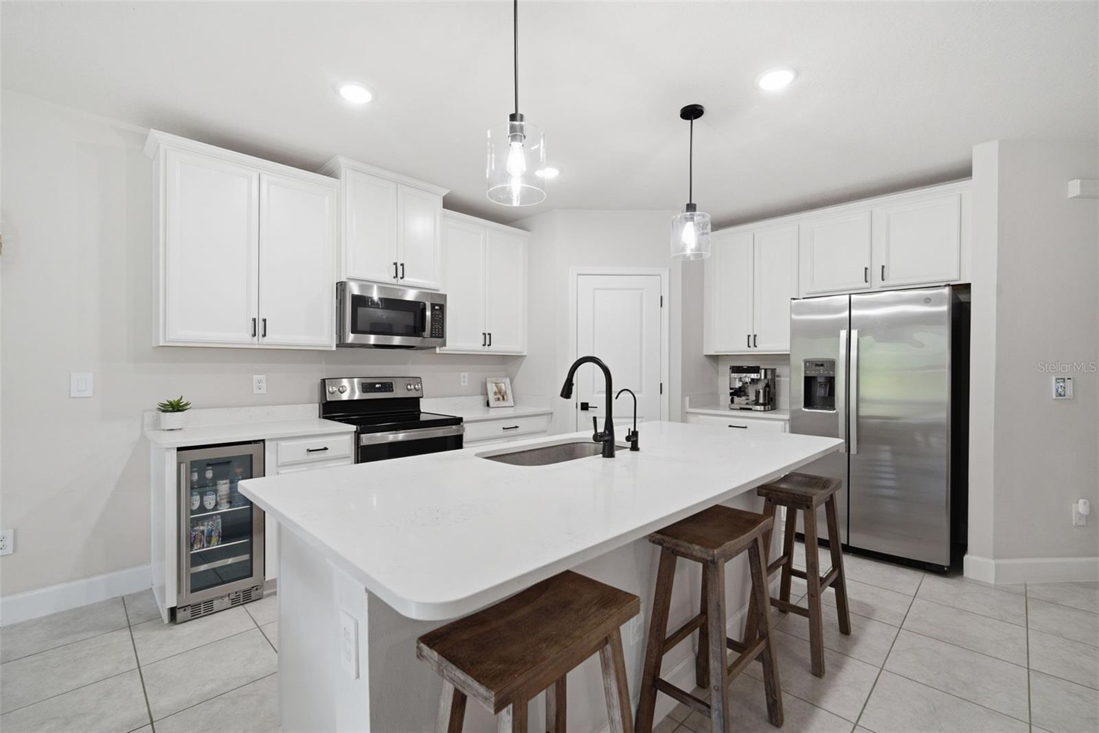 10325 GLIDING EAGLE WAY, LAND O LAKES, FL, 34638