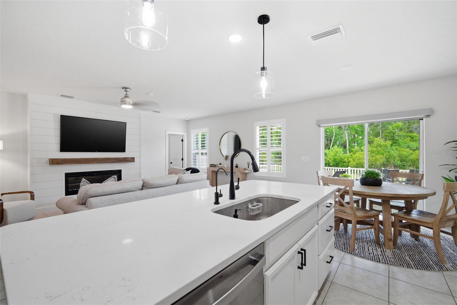10325 GLIDING EAGLE WAY, LAND O LAKES, FL, 34638