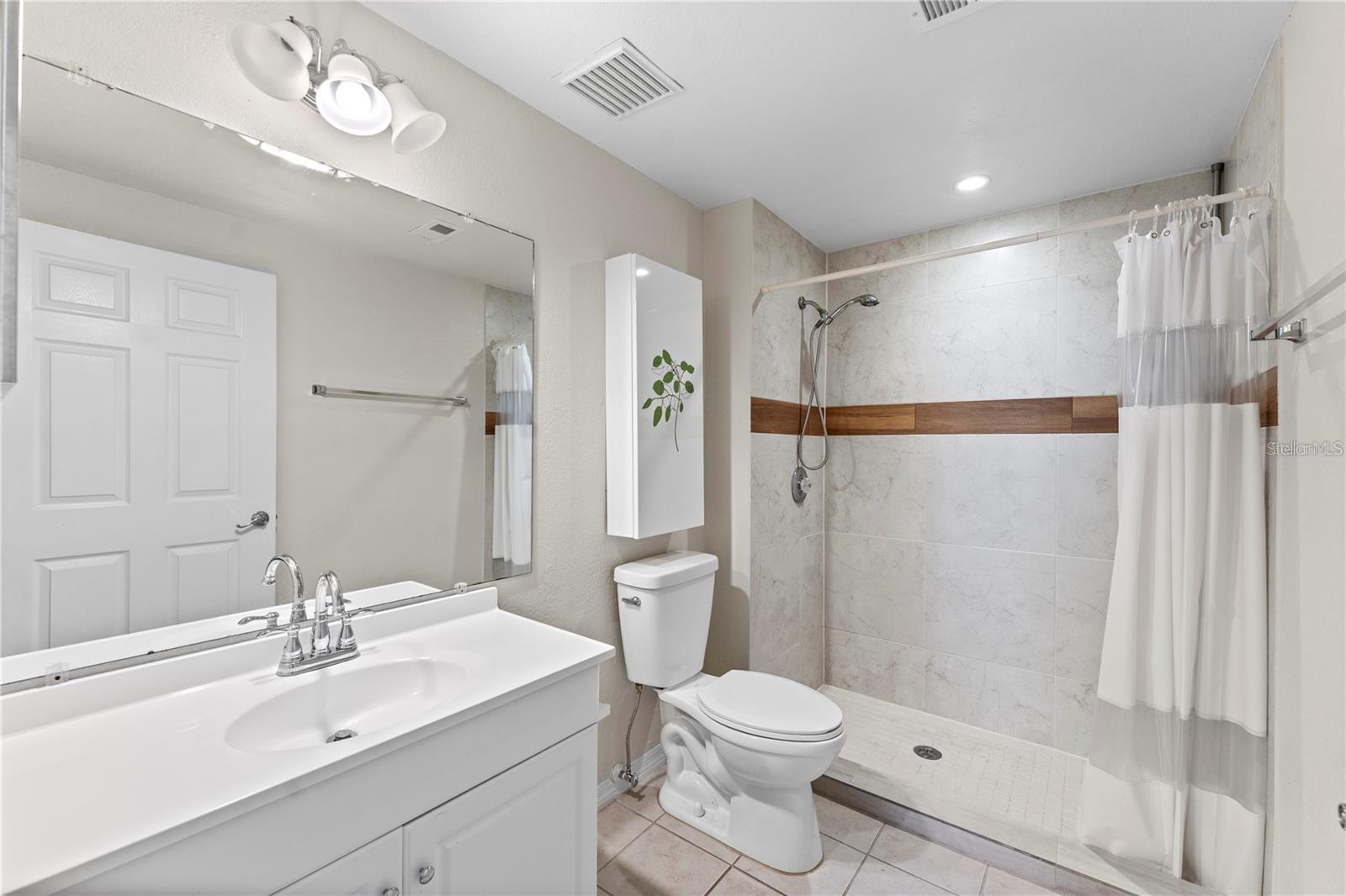 3384 CORONA VILLAGE WAY #102, ORLANDO, FL, 32835