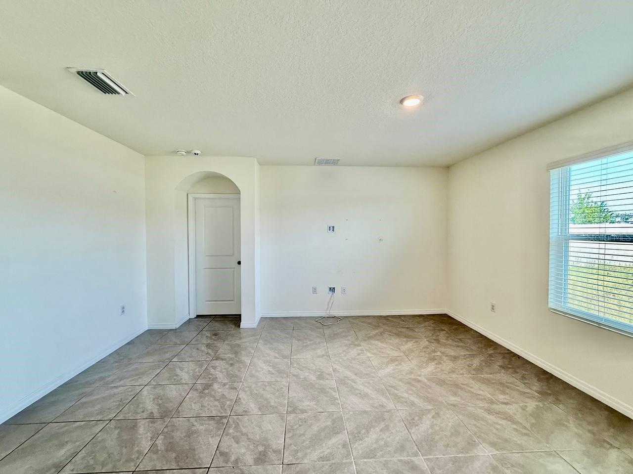 9098 FORGE BREEZE LOOP, WESLEY CHAPEL, FL, 33545